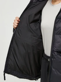 Куртки и дубленки The North Face модель NF0A82F7JK31 Фото