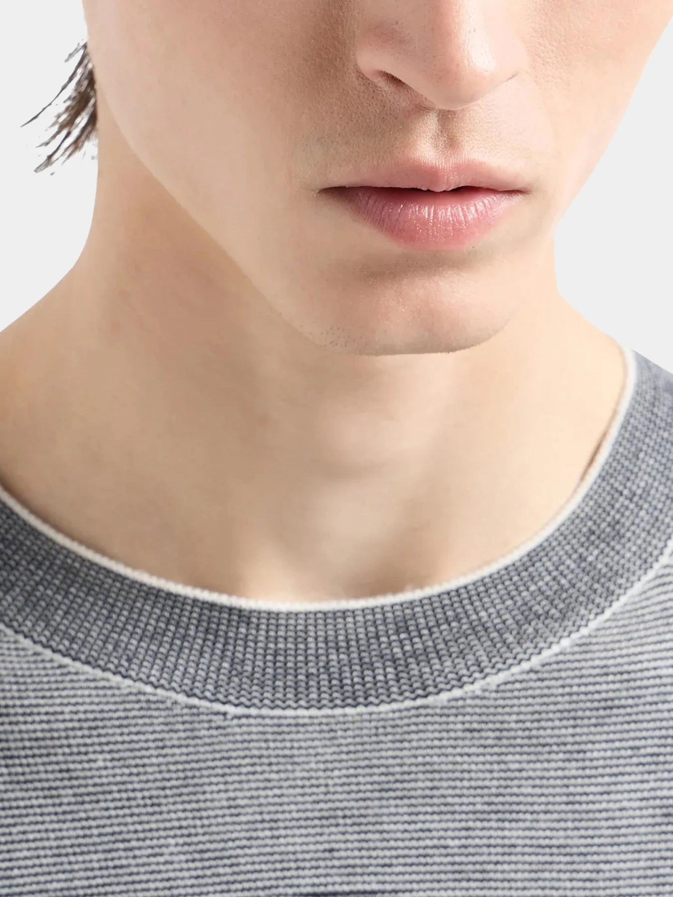 Худи и свитшоты Emporio Armani модель 6D1MX8-1MJGZ-F915 Худи и свитшоты Emporio Armani модель 6D1MX8-1MJGZ-F915 Фото
