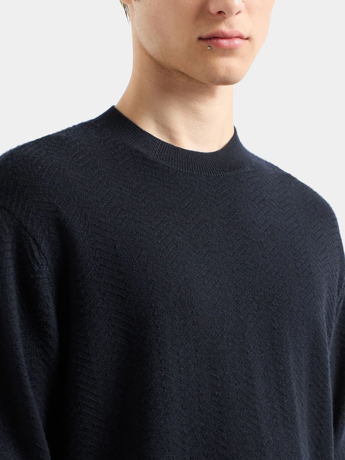 Худи и свитшоты Emporio Armani модель 6D1MXN-1MKCZ-F931 Худи и свитшоты Emporio Armani модель 6D1MXN-1MKCZ-F931 Фото