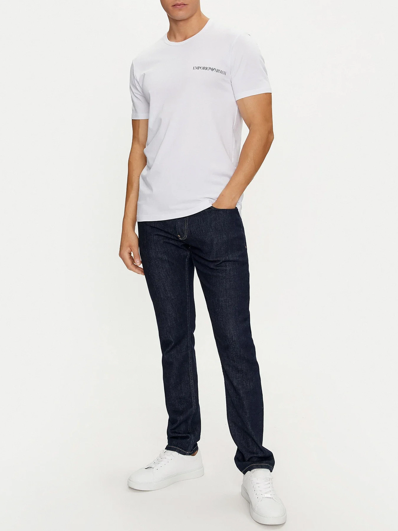 Футболки и поло Emporio Armani модель 111267-4F717-33034 Футболки и поло Emporio Armani модель 111267-4F717-33034 Фото
