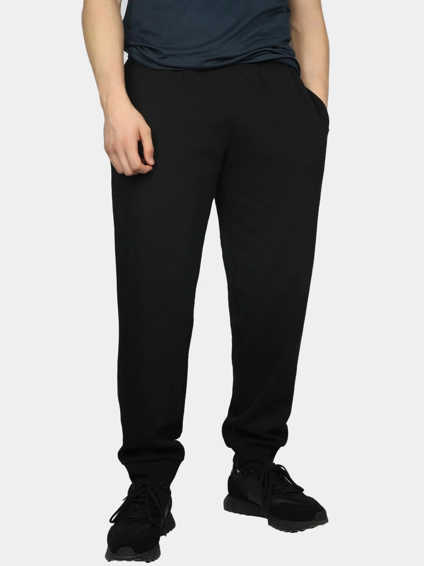 Брюки Emporio Armani модель 111690-4F574-00020 Брюки Emporio Armani модель 111690-4F574-00020 Фото