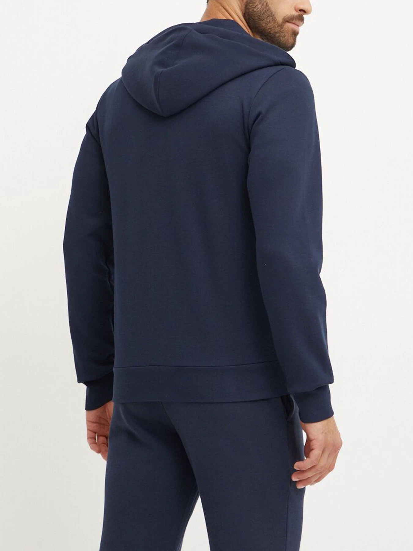 Худи и свитшоты Emporio Armani модель 112053-4F574-00135 Худи и свитшоты Emporio Armani модель 112053-4F574-00135 Фото