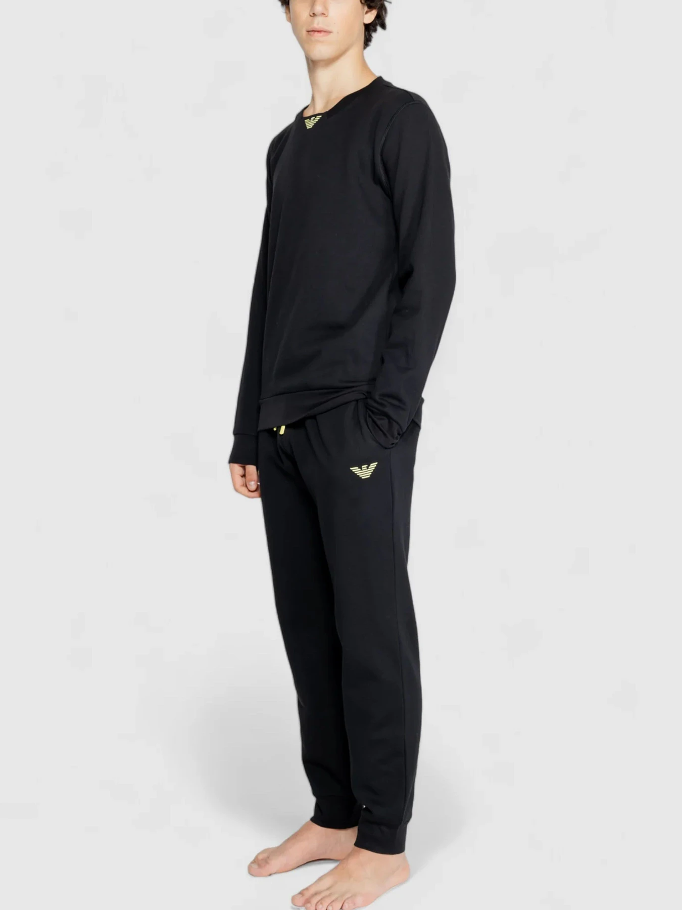Одежда для дома и сна Emporio Armani модель 112116-4F571-00020 Одежда для дома и сна Emporio Armani модель 112116-4F571-00020 Фото