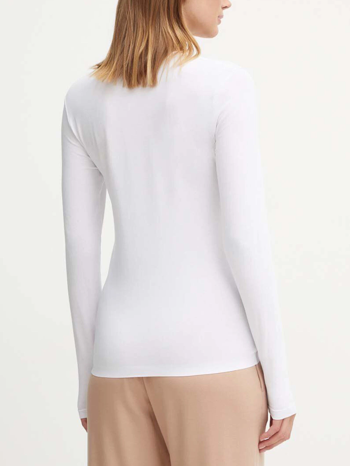 Худи и свитшоты Emporio Armani модель 163229-4F223-00010 Худи и свитшоты Emporio Armani модель 163229-4F223-00010 Фото
