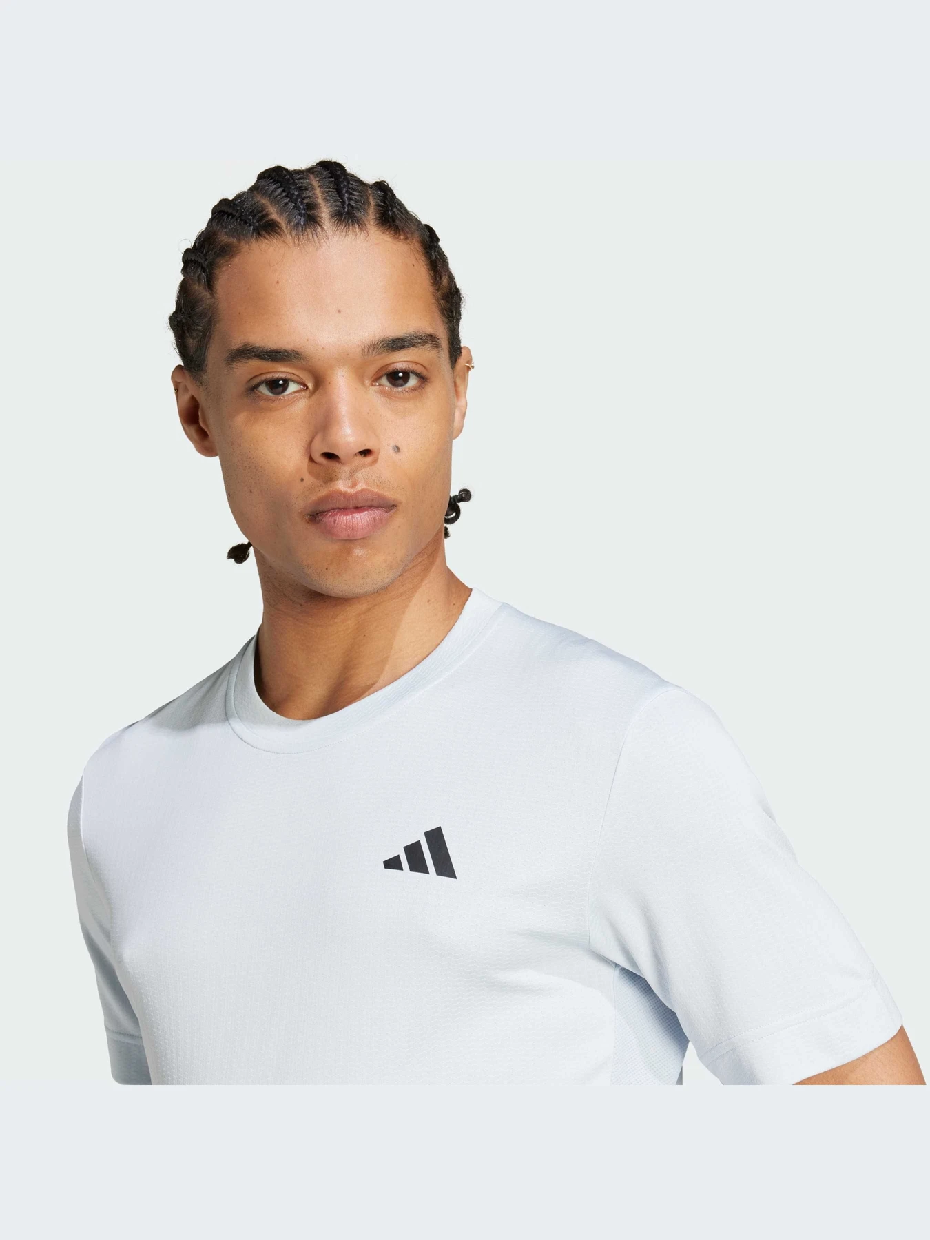 Футболки и поло Adidas модель IW6230-KZ Футболки и поло Adidas модель IW6230-KZ Фото