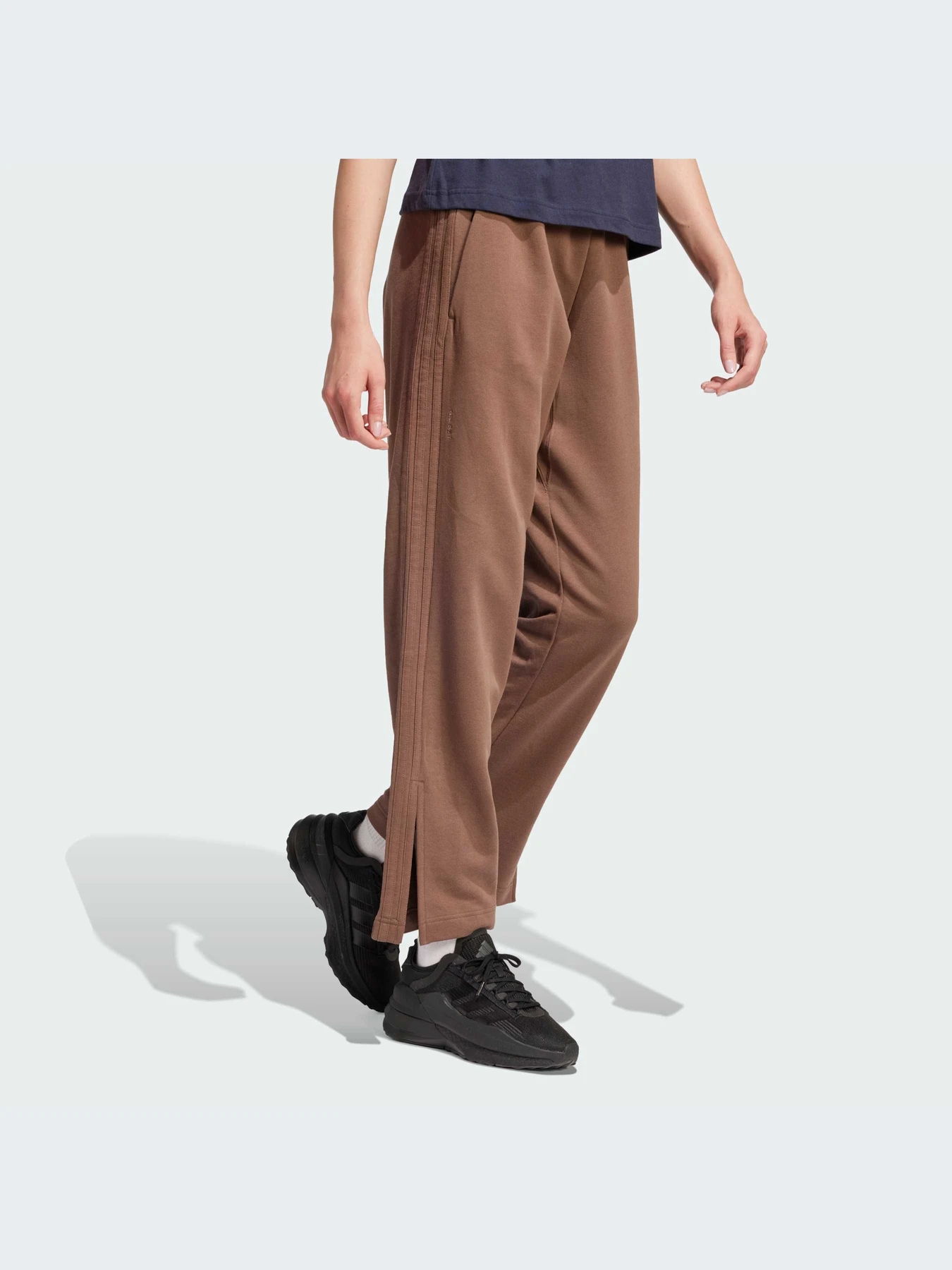 Брюки Adidas модель JI9107-KZ Брюки Adidas модель JI9107-KZ Фото