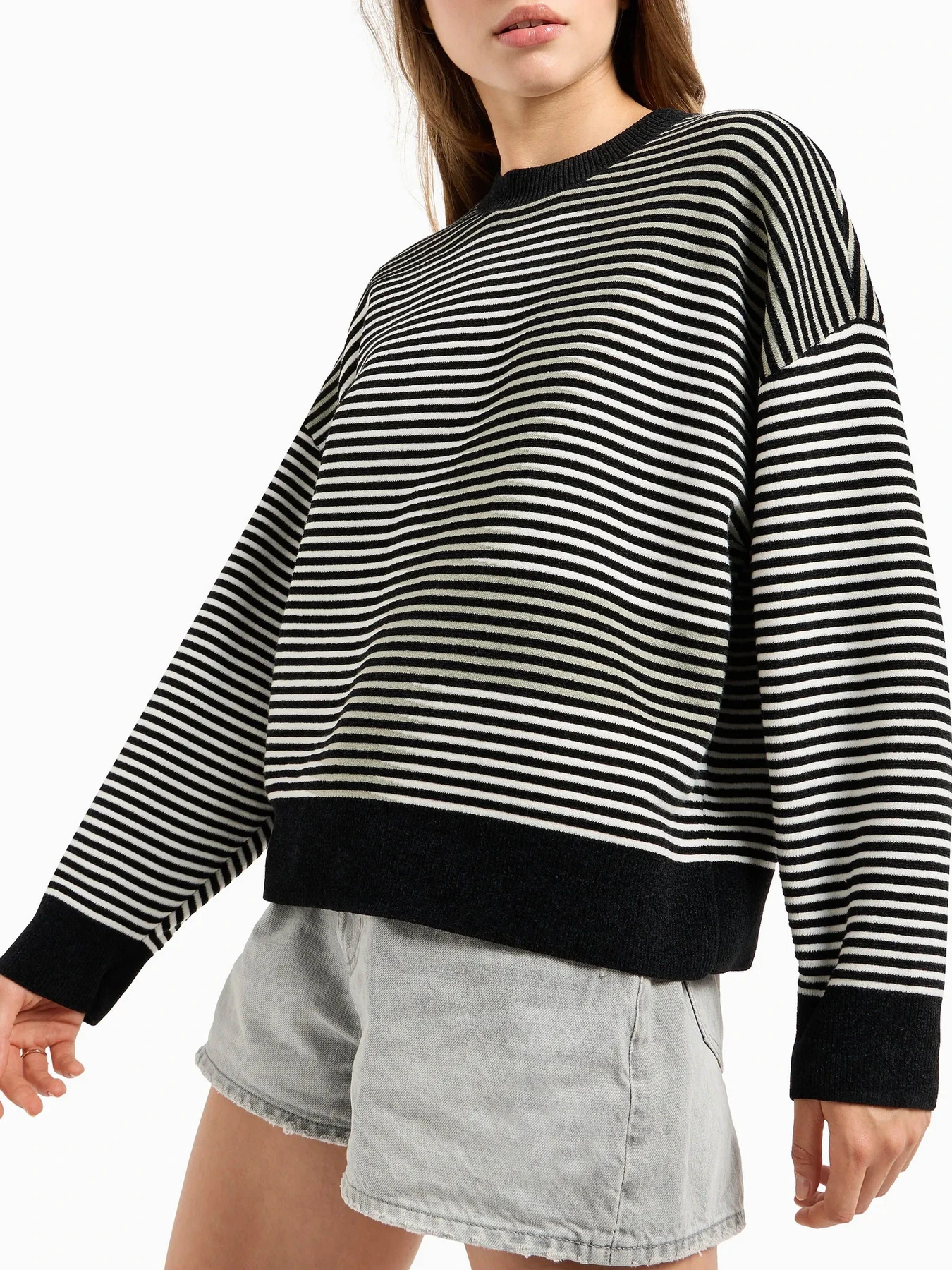 Худи и свитшоты Armani Exchange модель 6DYM1N-YM1TZ-21DC Худи и свитшоты Armani Exchange модель 6DYM1N-YM1TZ-21DC Фото