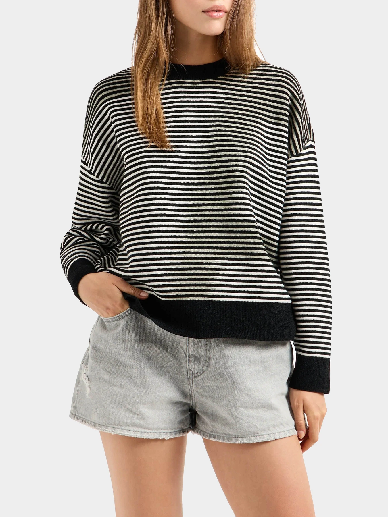 Худи и свитшоты Armani Exchange модель 6DYM1N-YM1TZ-21DC Худи и свитшоты Armani Exchange модель 6DYM1N-YM1TZ-21DC Фото