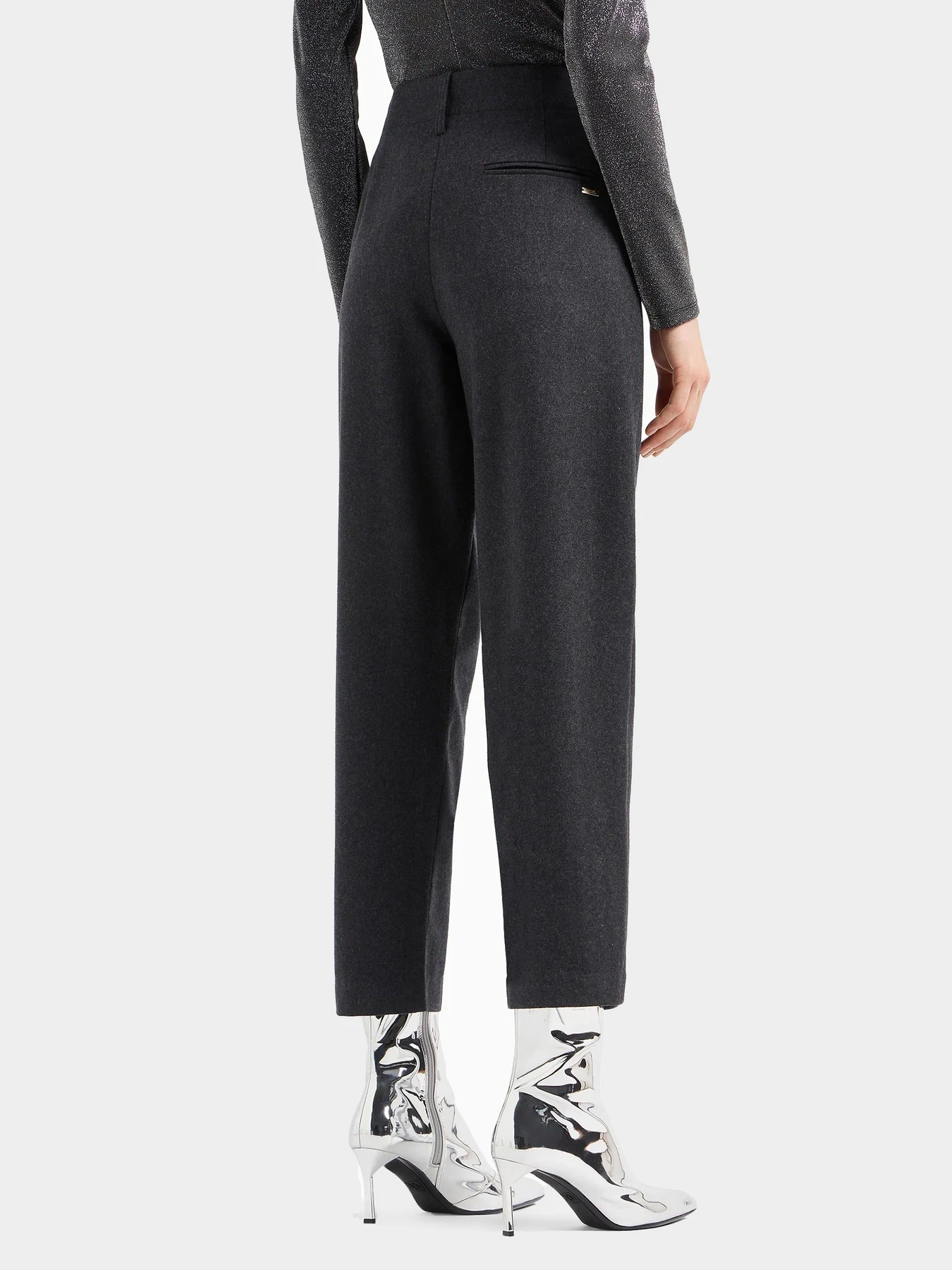 Брюки Armani Exchange модель 6DYP47-YN9YZ-39AA Брюки Armani Exchange модель 6DYP47-YN9YZ-39AA Фото