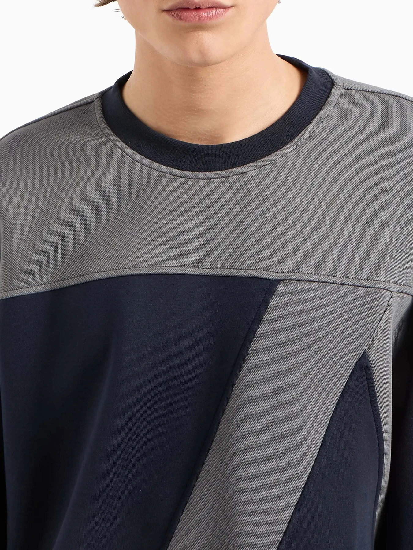 Худи и свитшоты Armani Exchange модель 6DZMJA-ZJNKZ-1510 Худи и свитшоты Armani Exchange модель 6DZMJA-ZJNKZ-1510 Фото