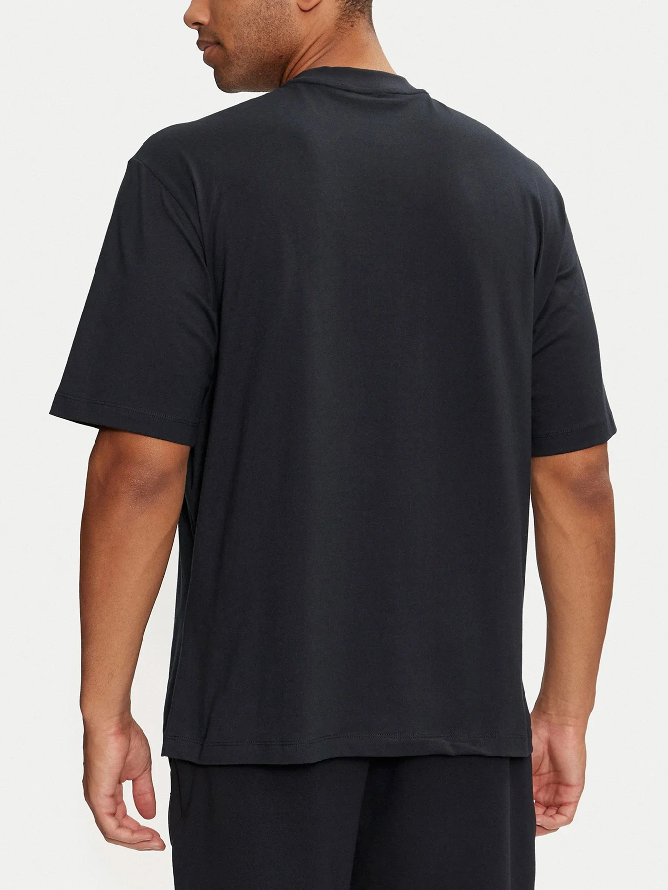 Футболки и поло Armani Exchange модель 6DZMJF-ZJLFZ-1510 Футболки и поло Armani Exchange модель 6DZMJF-ZJLFZ-1510 Фото