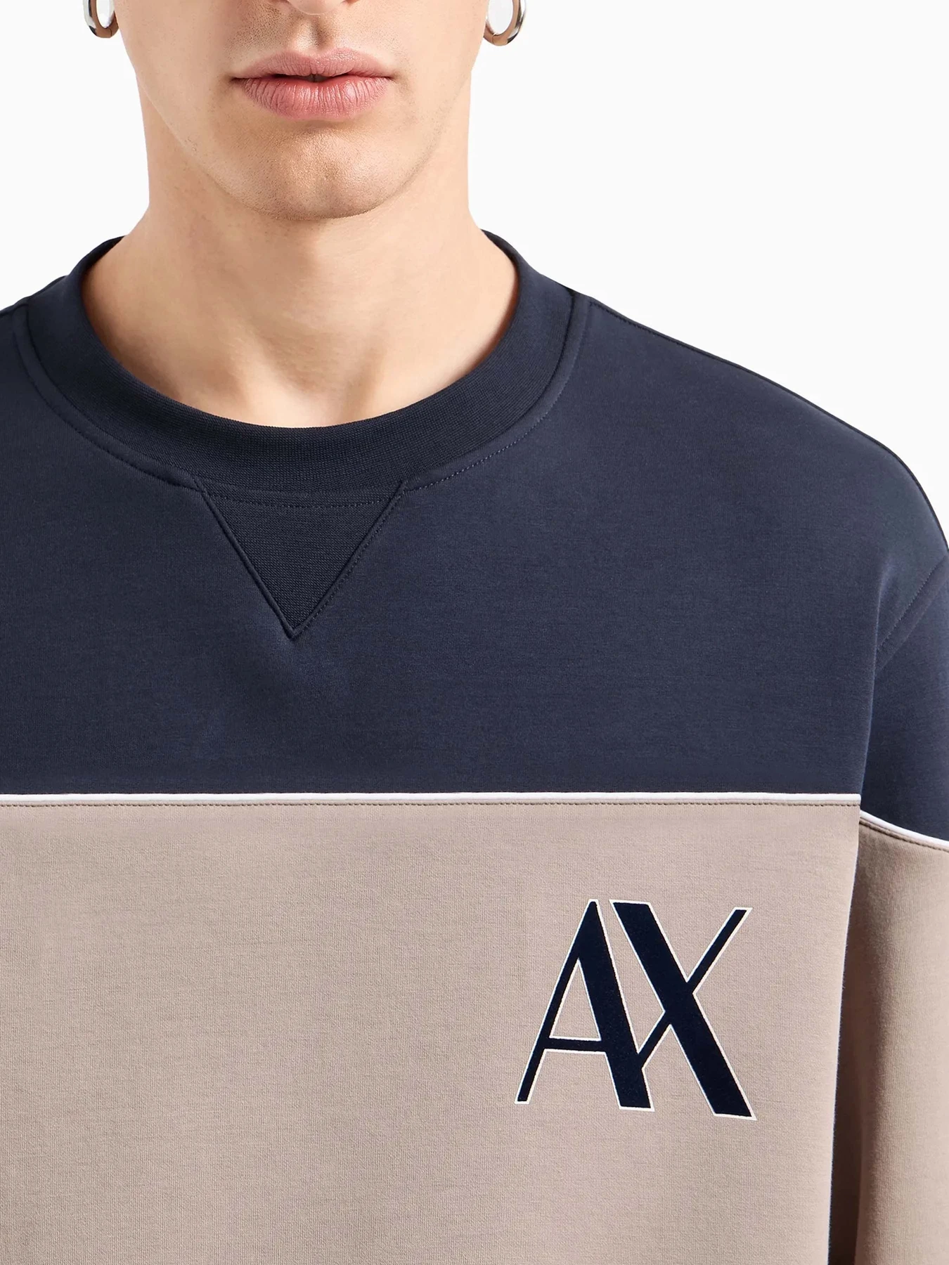 Худи и свитшоты Armani Exchange модель 6DZMJM-ZJZGZ-1510 Худи и свитшоты Armani Exchange модель 6DZMJM-ZJZGZ-1510 Фото
