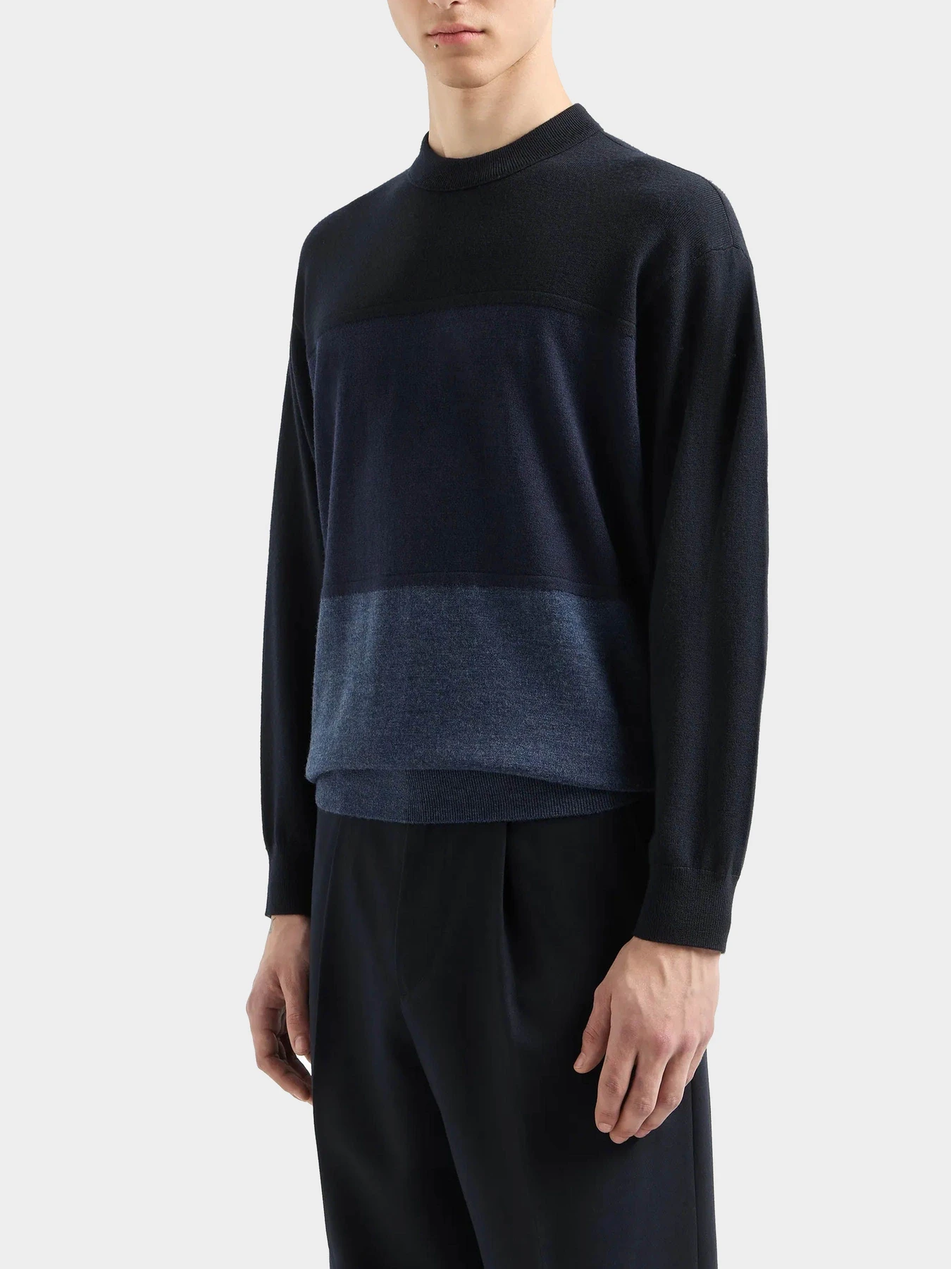 Худи и свитшоты Emporio Armani модель 6D1MXM-1MKBZ-F915 Худи и свитшоты Emporio Armani модель 6D1MXM-1MKBZ-F915 Фото