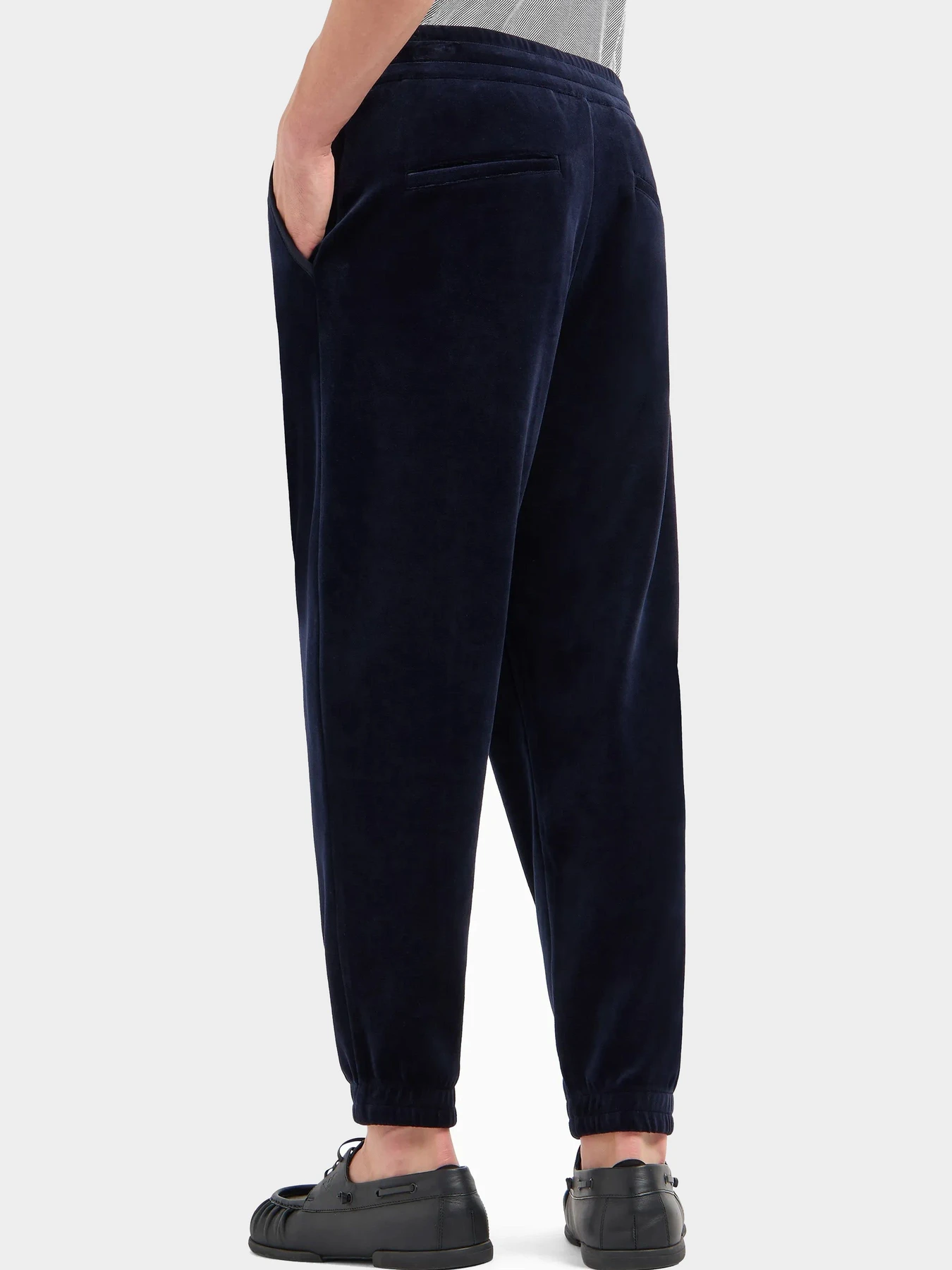 Брюки Emporio Armani модель 6D1PL8-1JOUZ-0920 Брюки Emporio Armani модель 6D1PL8-1JOUZ-0920 Фото