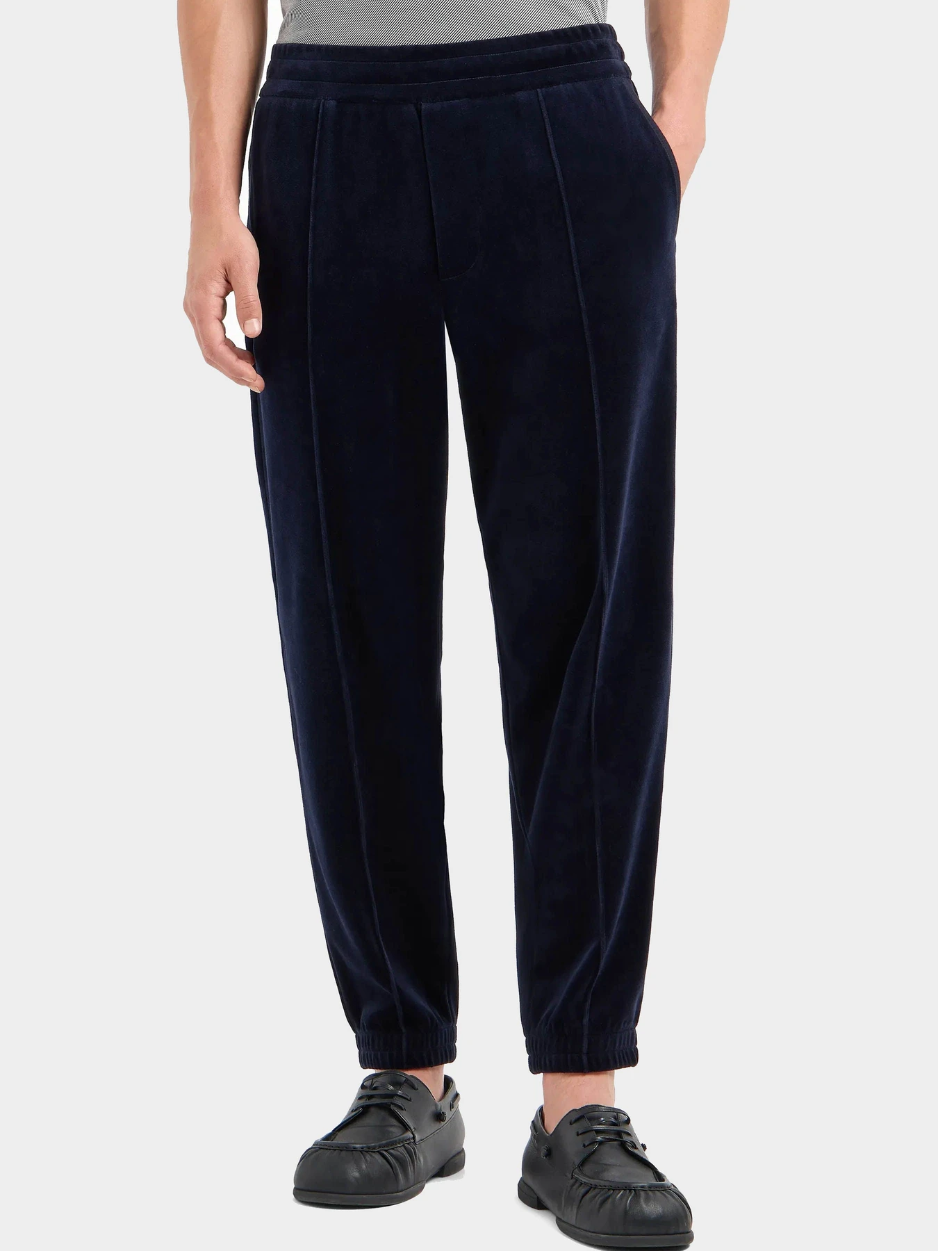 Брюки Emporio Armani модель 6D1PL8-1JOUZ-0920 Брюки Emporio Armani модель 6D1PL8-1JOUZ-0920 Фото