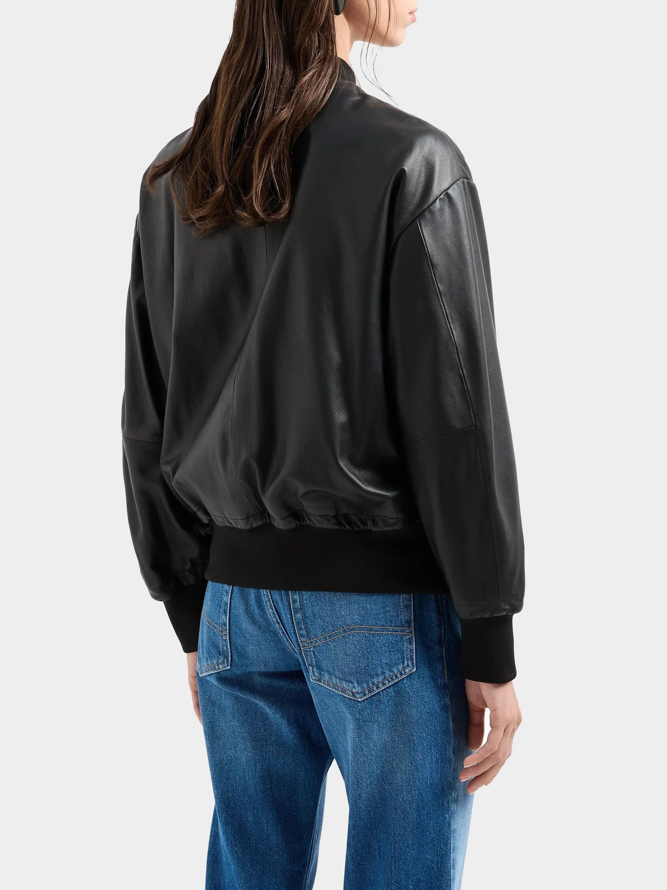 Куртки и дубленки Emporio Armani модель EW000328-AF10914-UC001 Куртки и дубленки Emporio Armani модель EW000328-AF10914-UC001 Фото