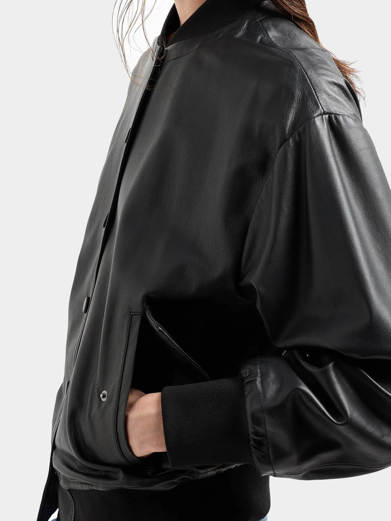Куртки и дубленки Emporio Armani модель EW000328-AF10914-UC001 Куртки и дубленки Emporio Armani модель EW000328-AF10914-UC001 Фото
