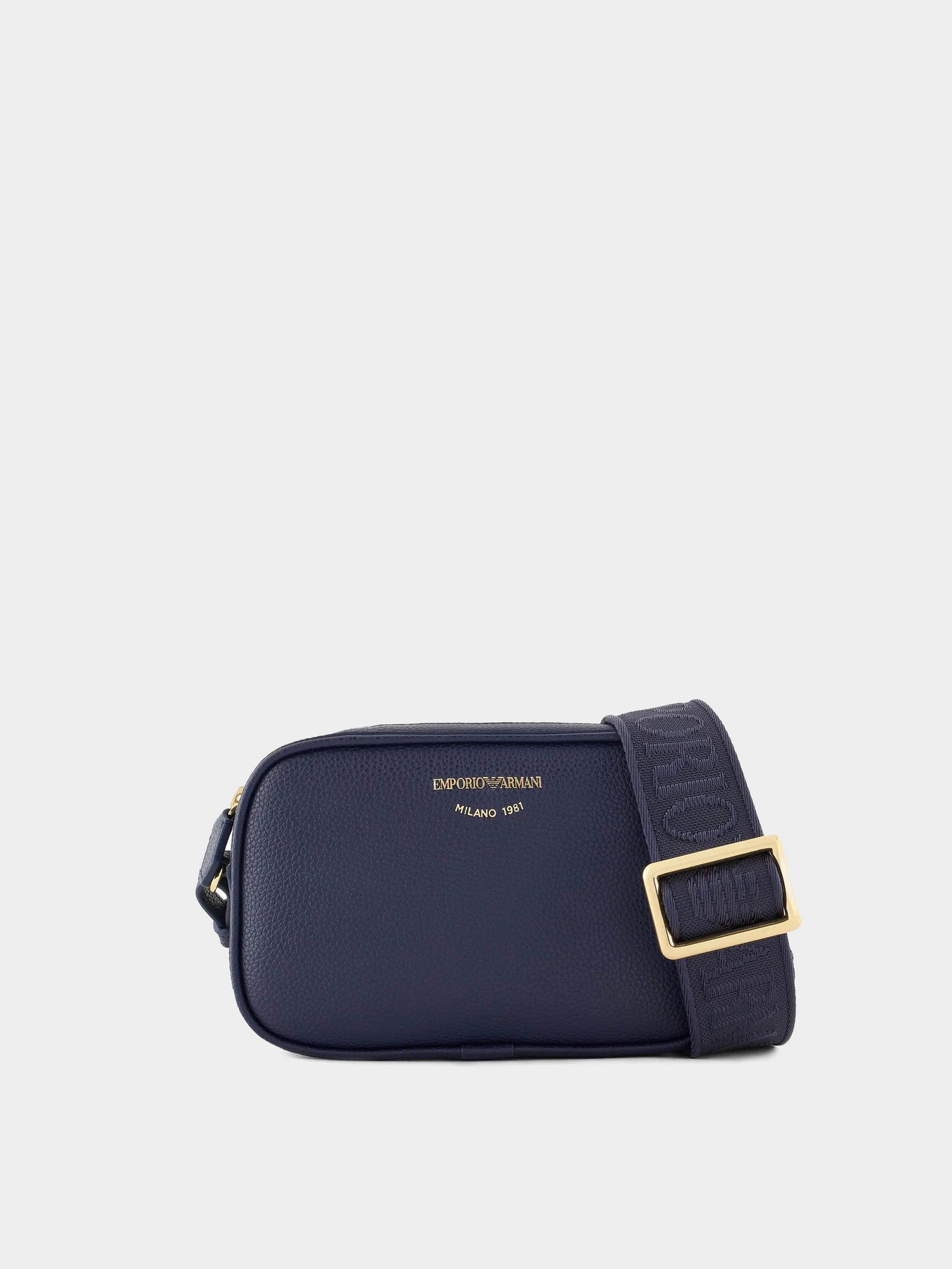 Сумки Emporio Armani модель EW000537-AF12036-MB051 Сумки Emporio Armani модель EW000537-AF12036-MB051 Фото