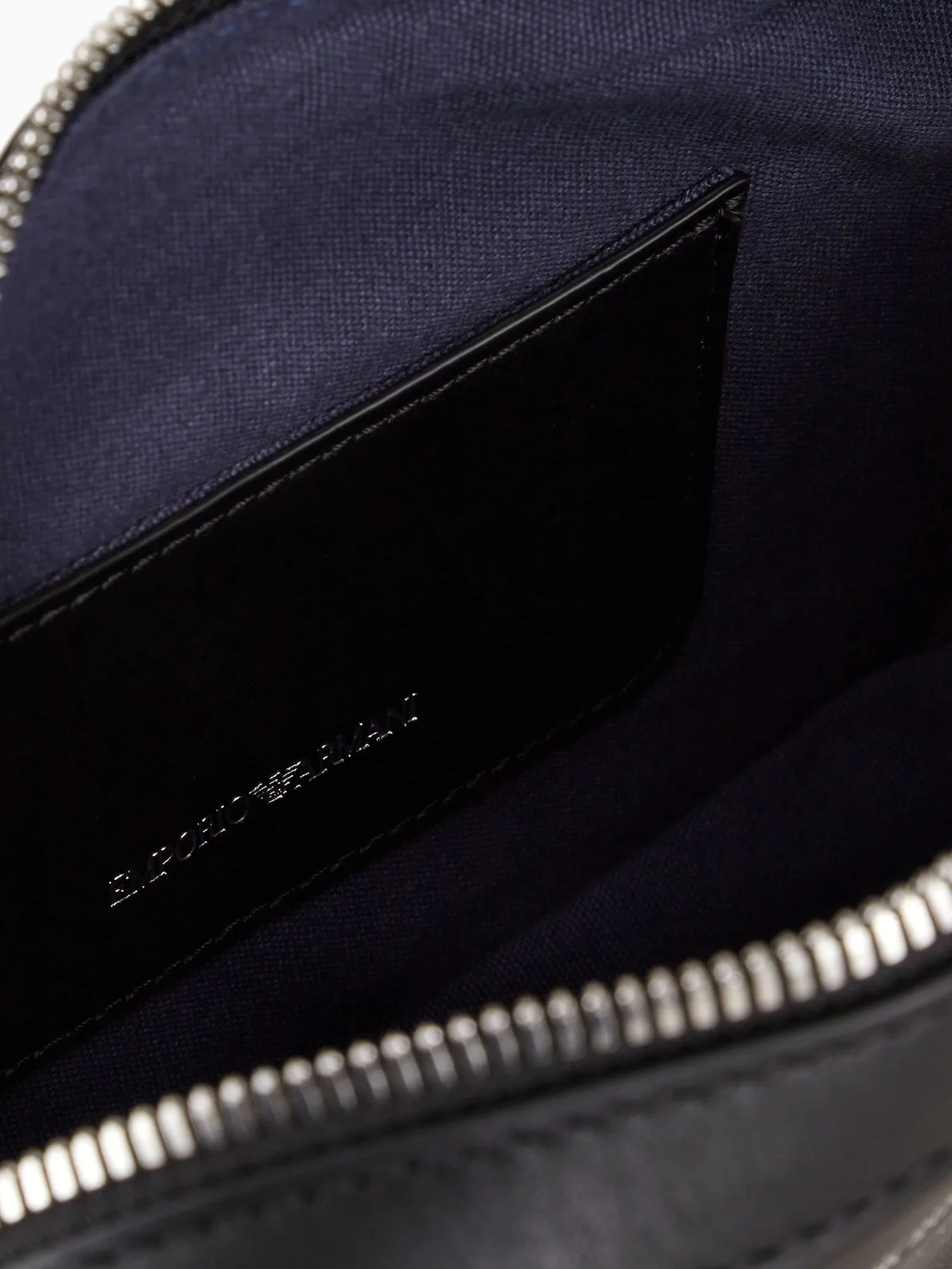 Сумки Emporio Armani модель Y3H276-Y478E-80001 Сумки Emporio Armani модель Y3H276-Y478E-80001 Фото