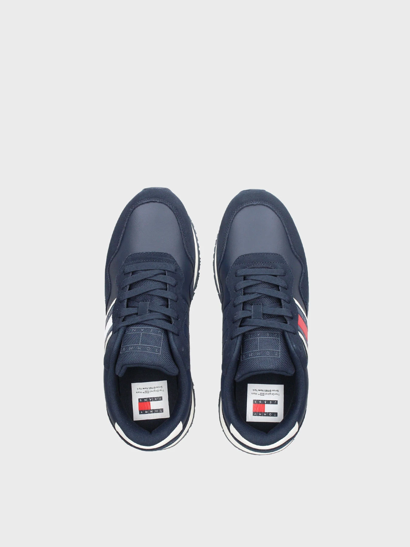 Кроссовки Tommy Hilfiger модель EM0EM01316-C1G Кроссовки Tommy Hilfiger модель EM0EM01316-C1G Фото