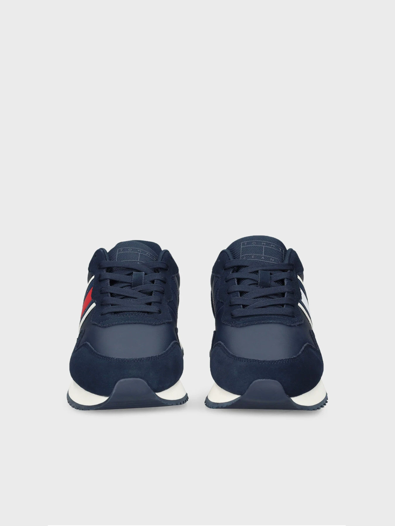 Кроссовки Tommy Hilfiger модель EM0EM01316-C1G Кроссовки Tommy Hilfiger модель EM0EM01316-C1G Фото