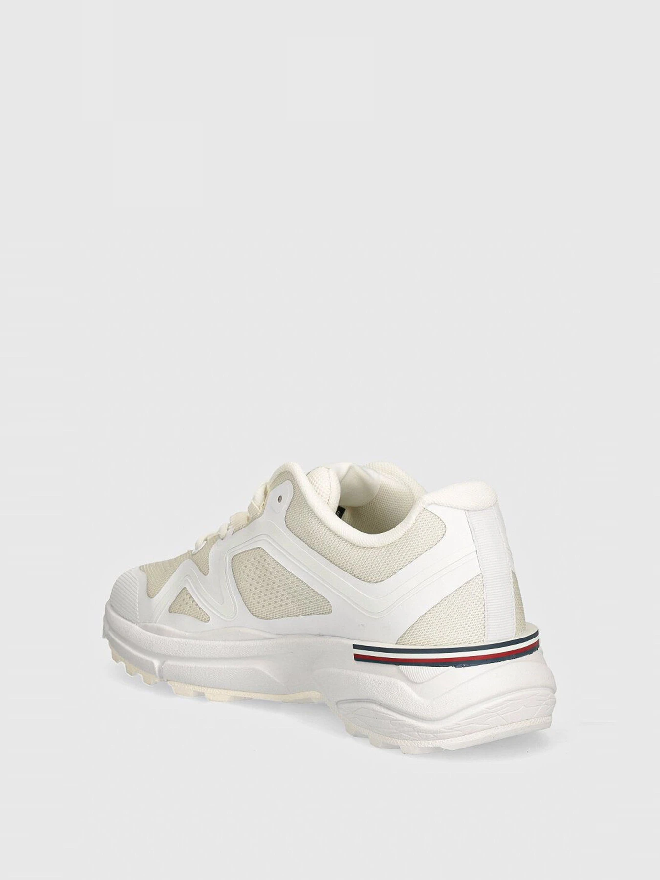 Кроссовки Tommy Hilfiger модель FW0FW08202-0F7 Кроссовки Tommy Hilfiger модель FW0FW08202-0F7 Фото