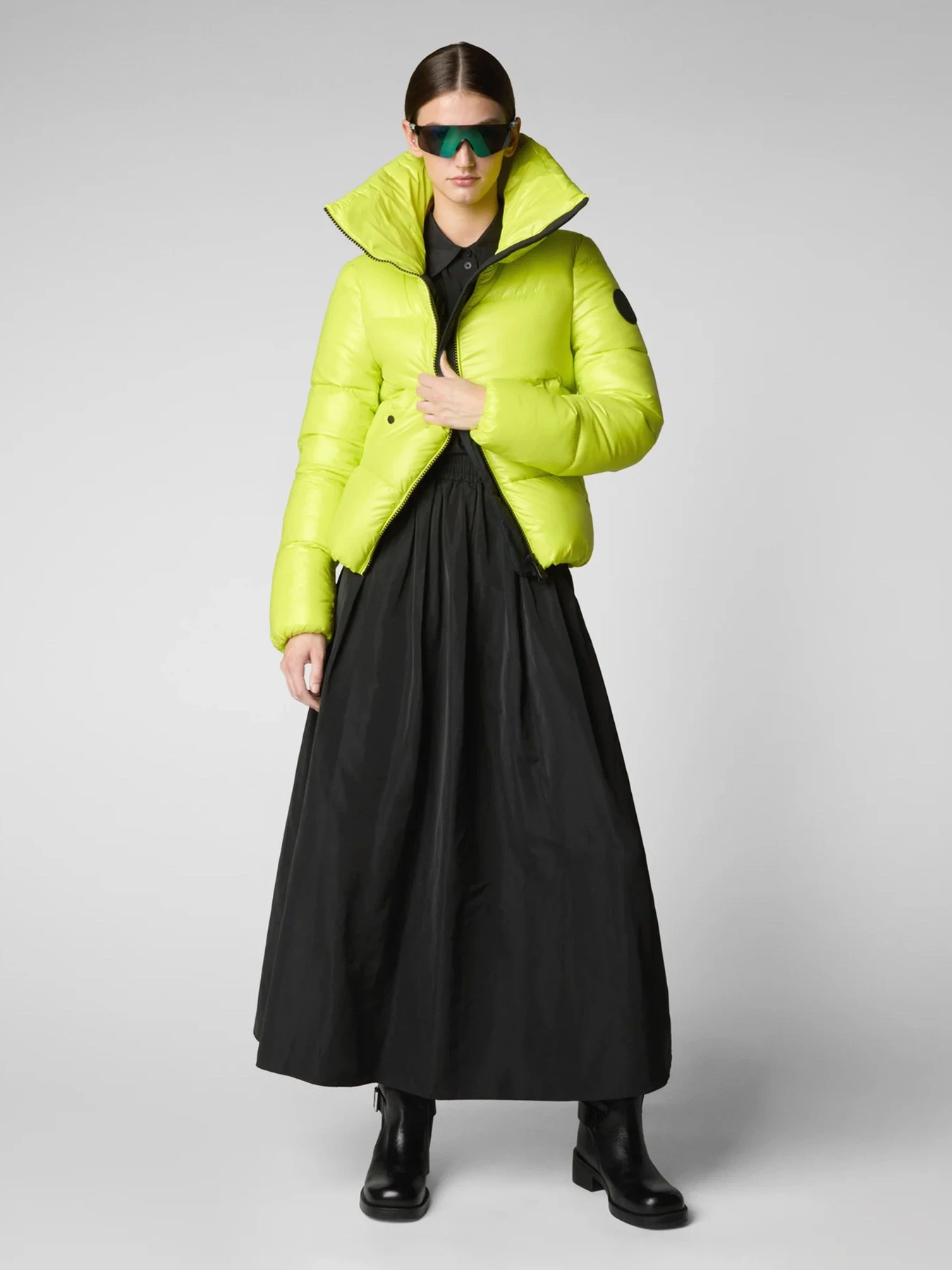 Куртки и дубленки Save the duck модель D39370W-LUCK19-50067-LICHEN GREEN Куртки и дубленки Save the duck модель D39370W-LUCK19-50067-LICHEN GREEN Фото