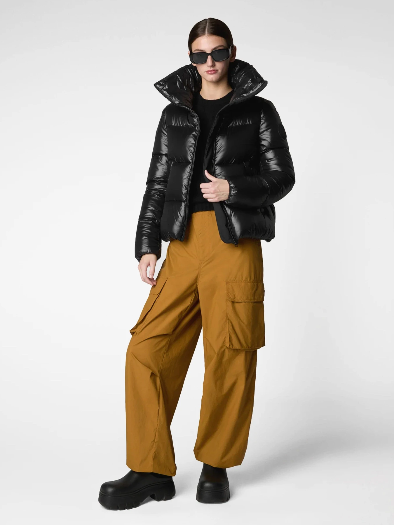 Куртки и дубленки Save the duck модель D39370W-LUCK19-10000-Black Куртки и дубленки Save the duck модель D39370W-LUCK19-10000-Black Фото