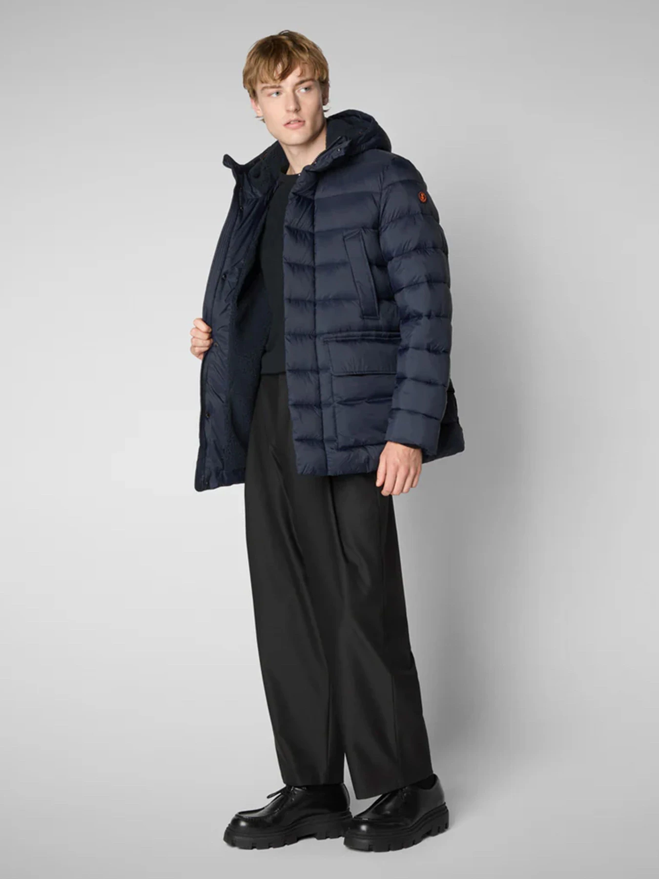 Куртки и дубленки Save the duck модель D41918M-GIGO19-90010-BLUE BLACK Куртки и дубленки Save the duck модель D41918M-GIGO19-90010-BLUE BLACK Фото