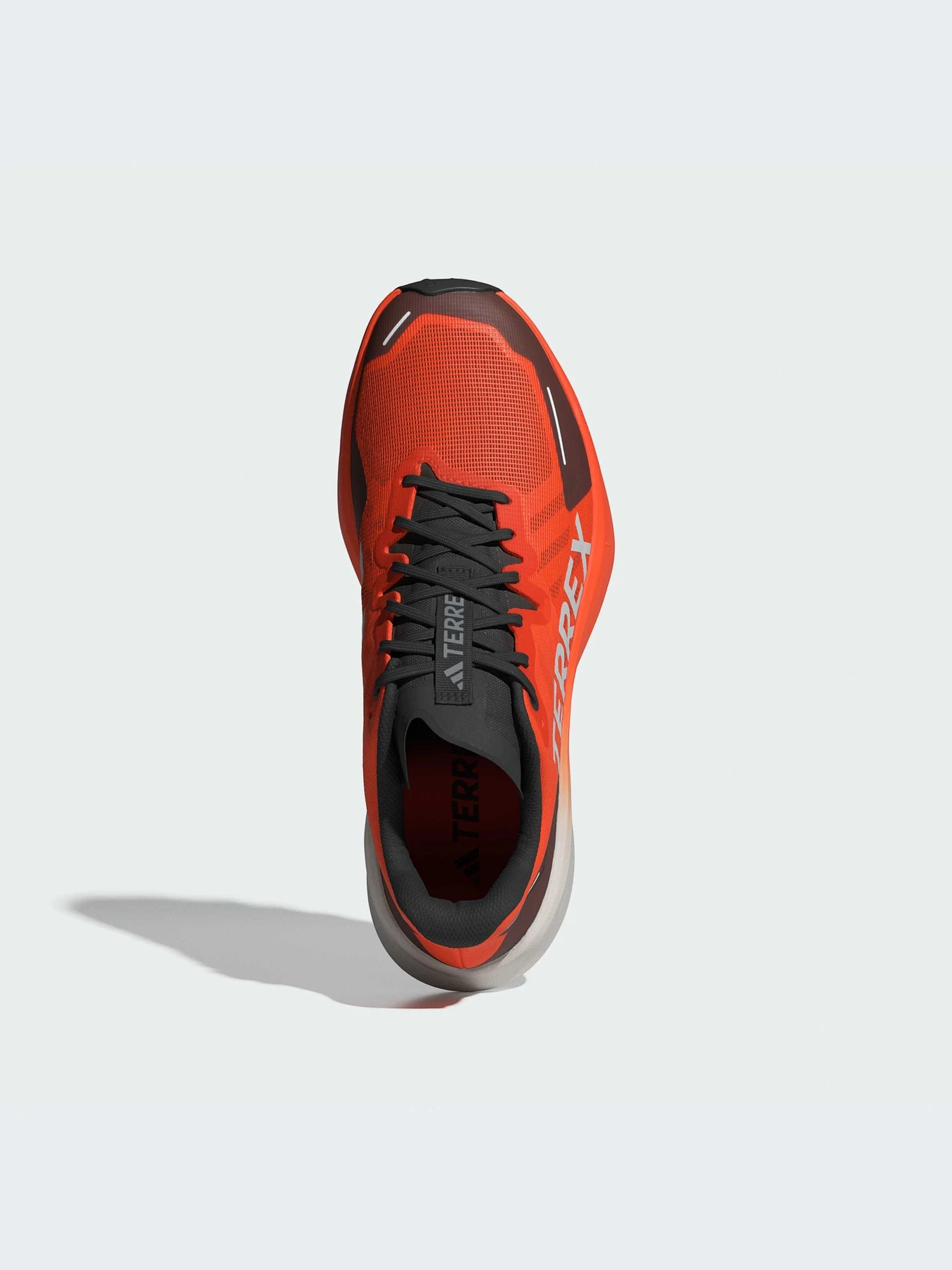 Кроссовки Adidas модель IG8841-KZ Кроссовки Adidas модель IG8841-KZ Фото
