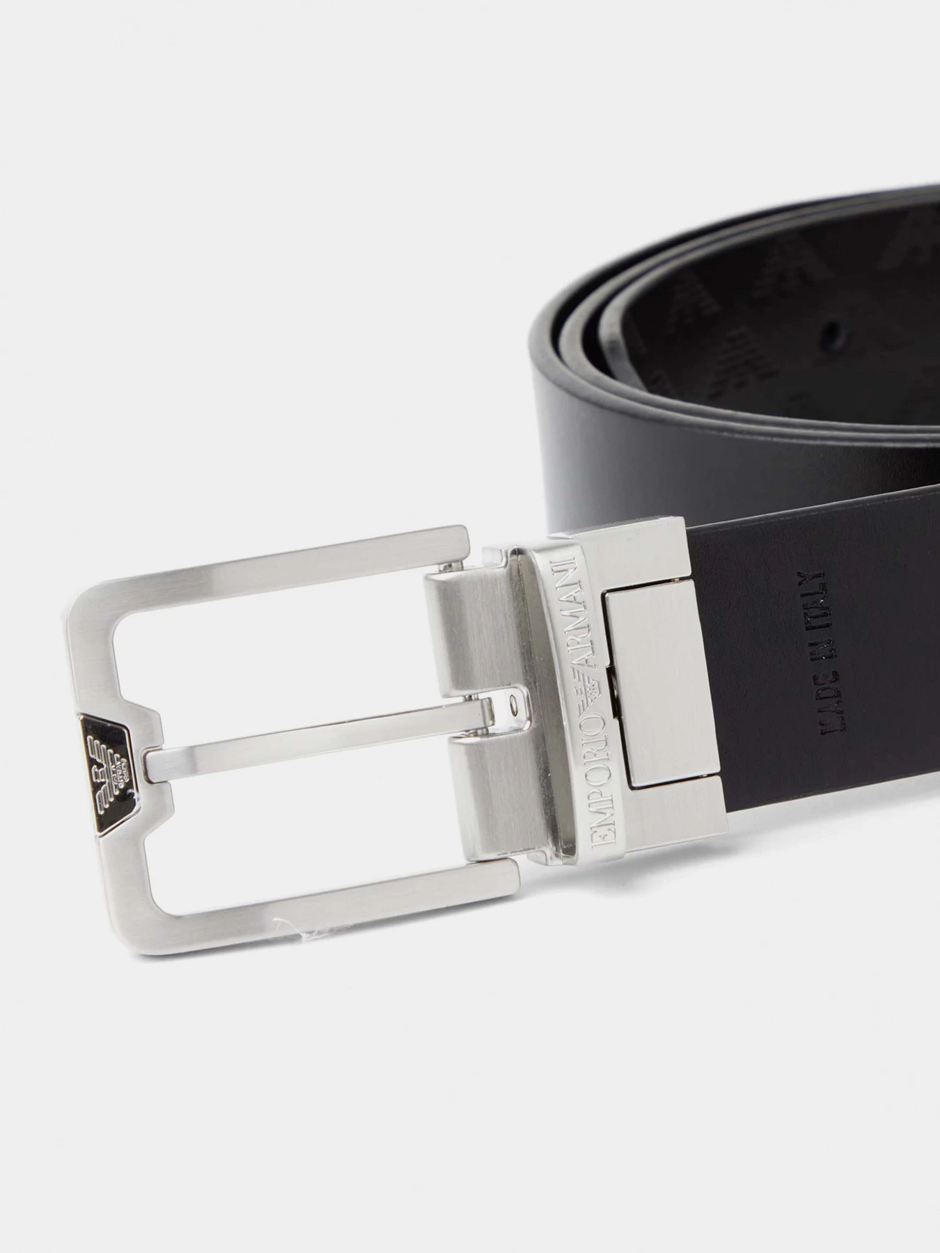 Ремни Emporio Armani модель Y4S502-Y221E-81386 Ремни Emporio Armani модель Y4S502-Y221E-81386 Фото