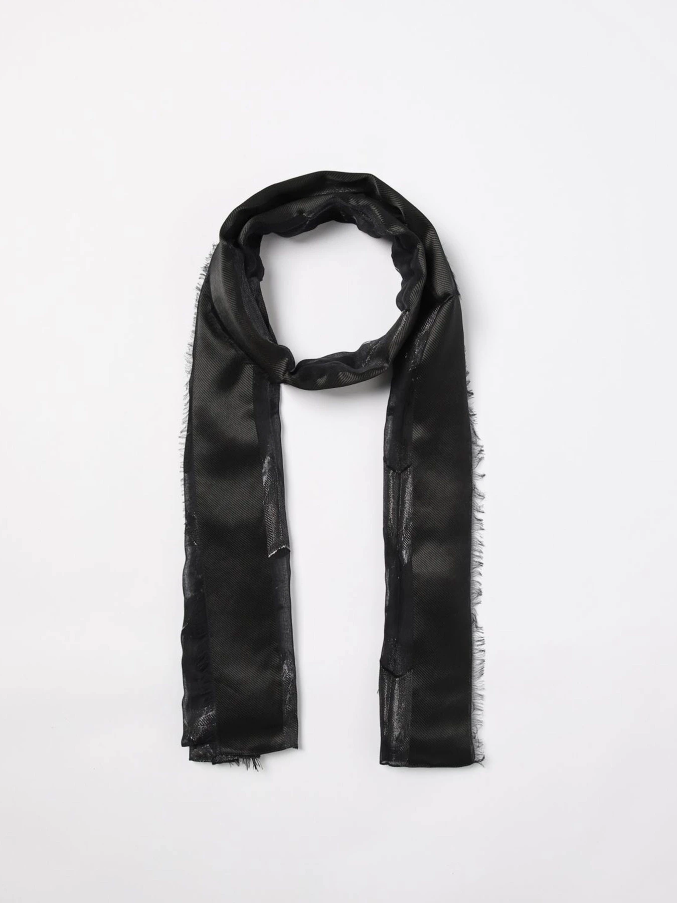 Шарфы и платки Emporio Armani модель 635277-4F321-00020 Шарфы и платки Emporio Armani модель 635277-4F321-00020 Фото