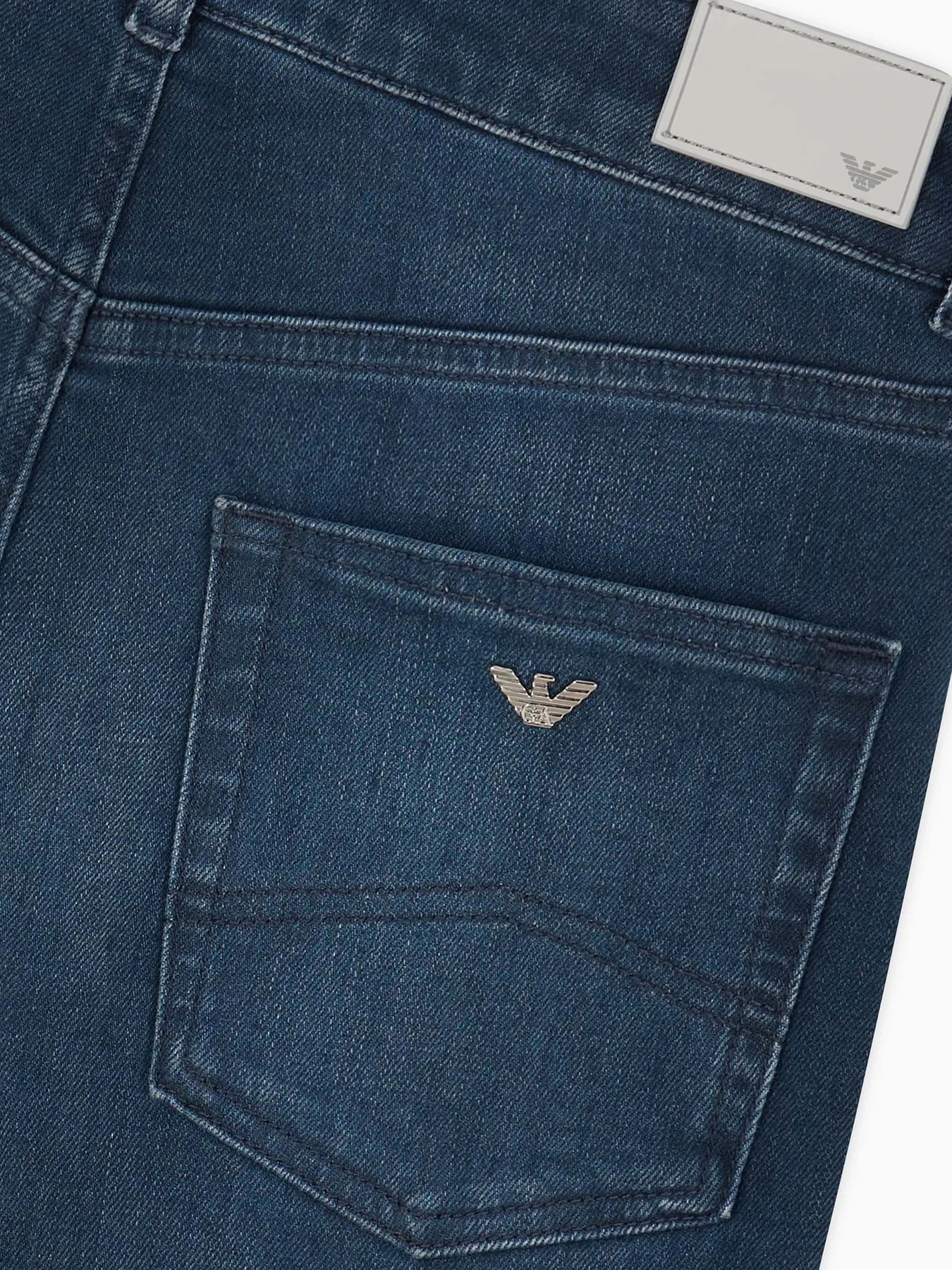 Джинсы Emporio Armani модель 6D2J36-2DURZ-0942 Джинсы Emporio Armani модель 6D2J36-2DURZ-0942 Фото