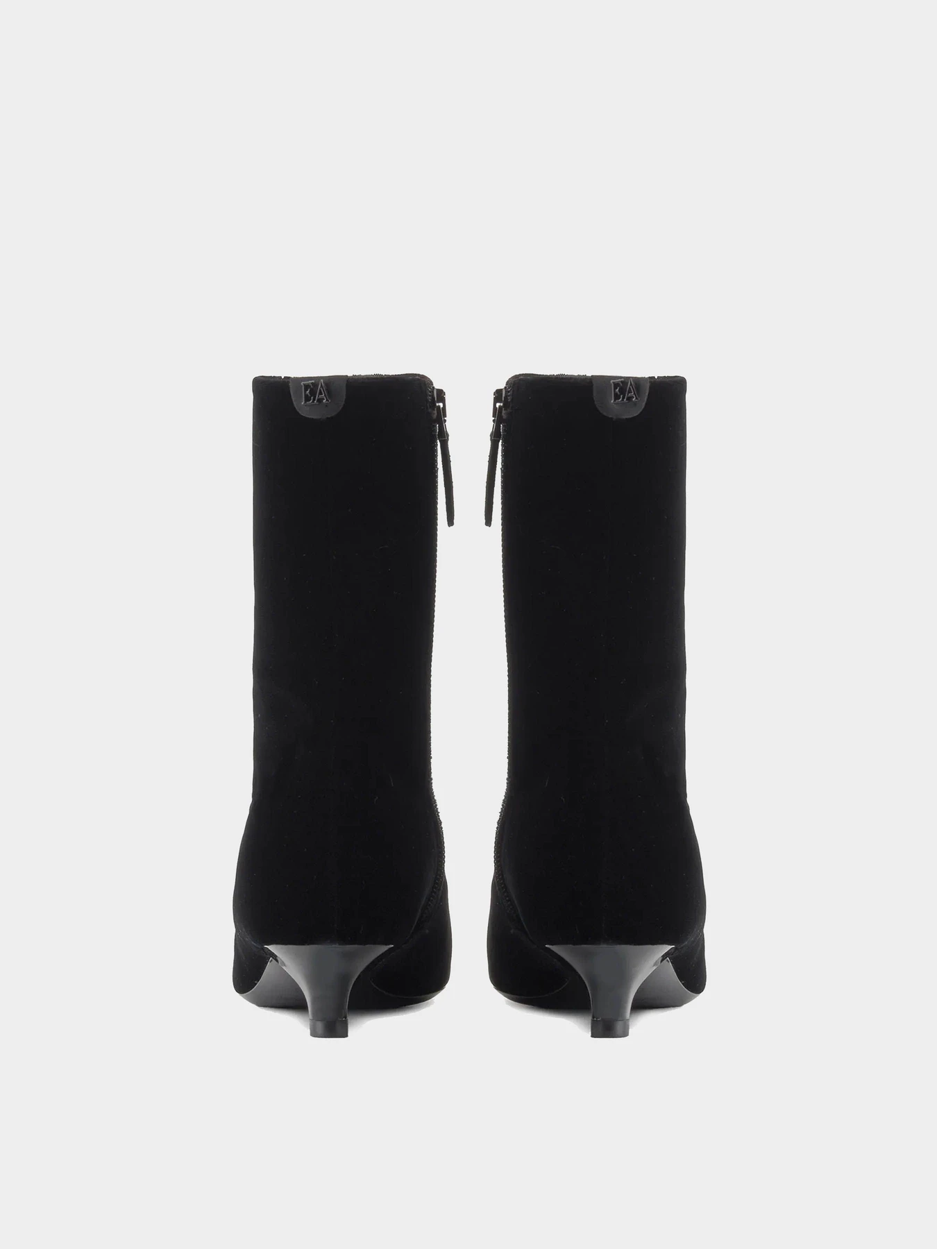 Ботинки и сапоги Emporio Armani модель X3N188-XD117-00002 Фото
