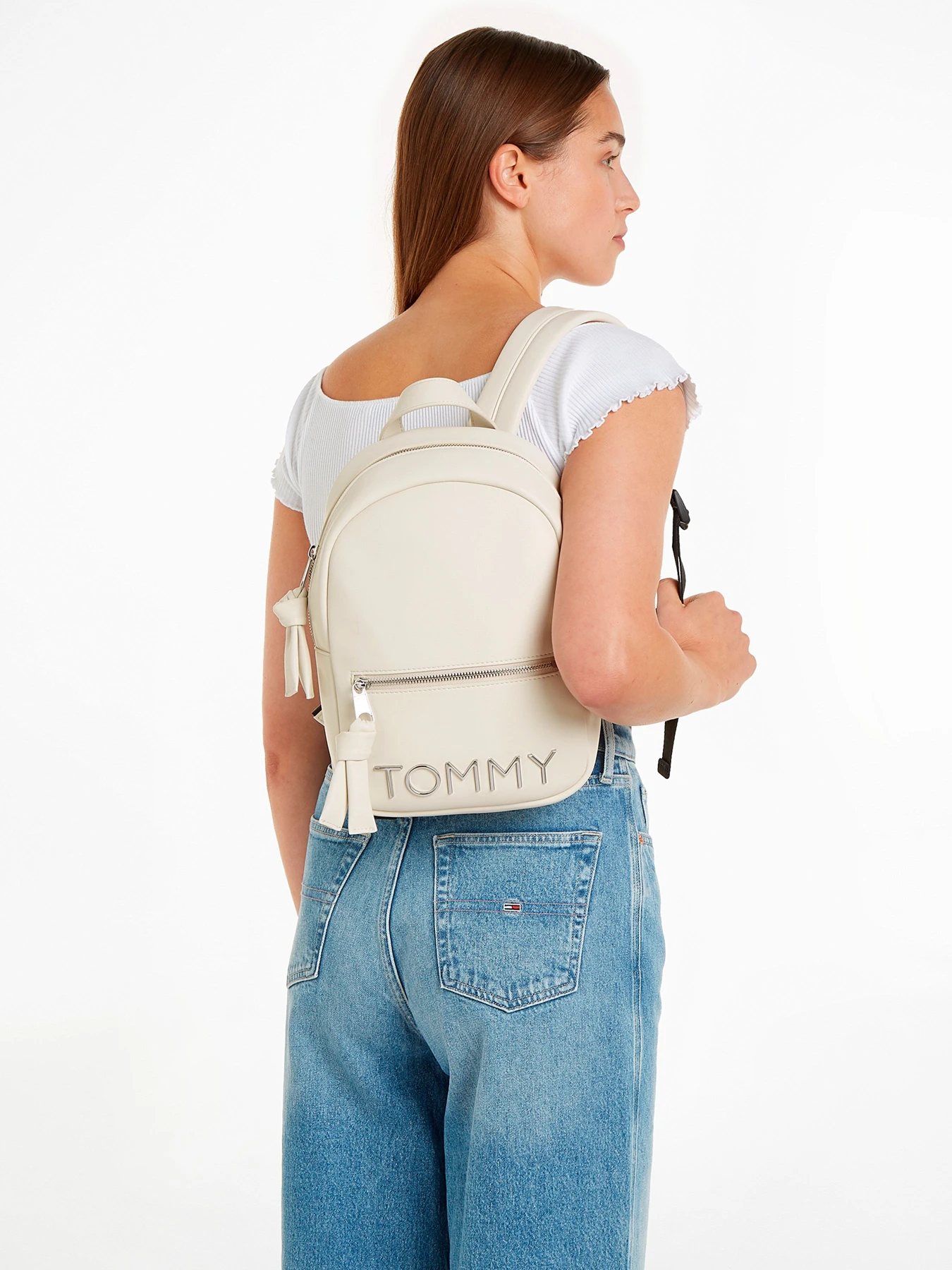 Рюкзаки Tommy Hilfiger модель AW0AW16261-ACG Рюкзаки Tommy Hilfiger модель AW0AW16261-ACG Фото