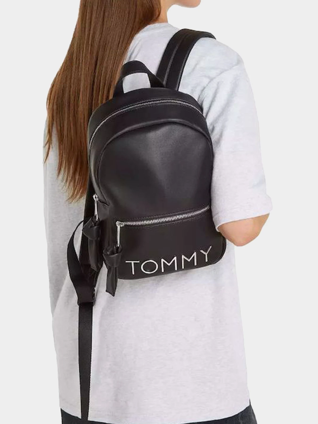 Рюкзаки Tommy Hilfiger модель AW0AW16261-BDS Рюкзаки Tommy Hilfiger модель AW0AW16261-BDS Фото
