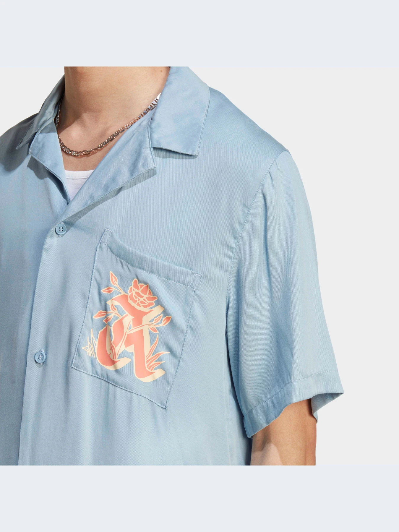 Рубашки Adidas Graphics модель IC5753-KZ Рубашки Adidas Graphics модель IC5753-KZ Фото