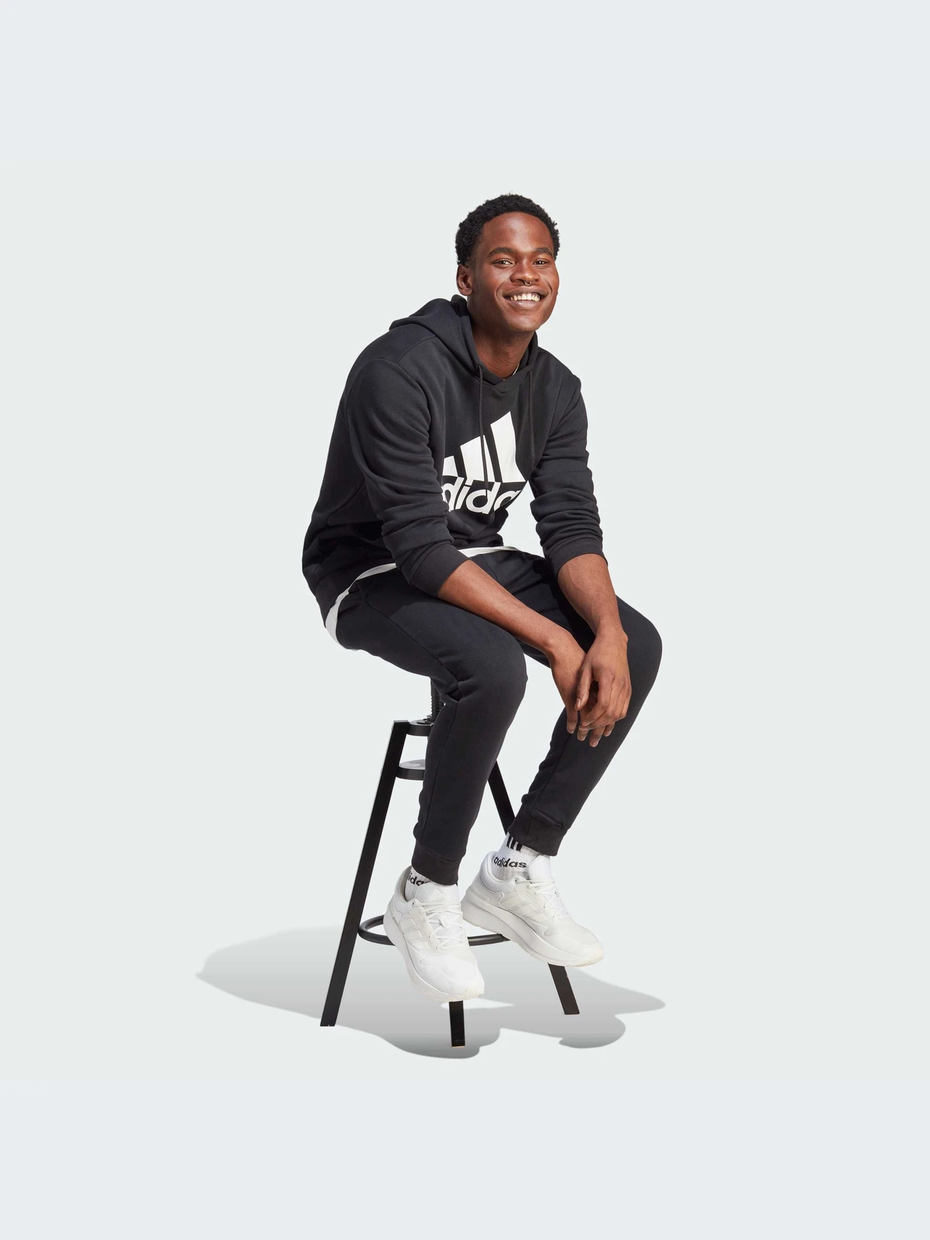 Худи и свитшоты Adidas модель IB4024-KZ Худи и свитшоты Adidas модель IB4024-KZ Фото