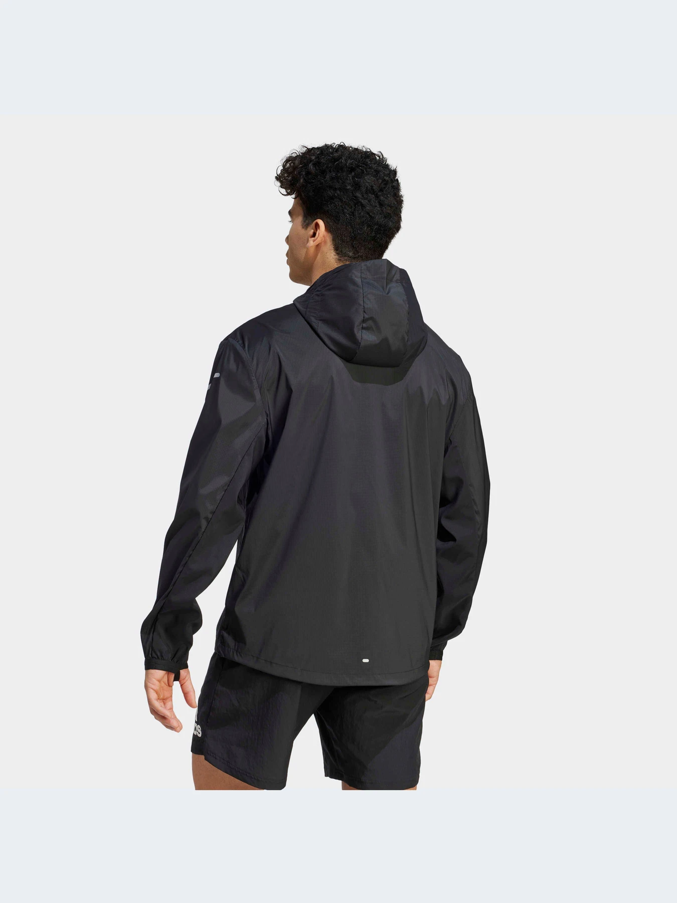 Куртки и дубленки Adidas модель HY1422-KZ Куртки и дубленки Adidas модель HY1422-KZ Фото