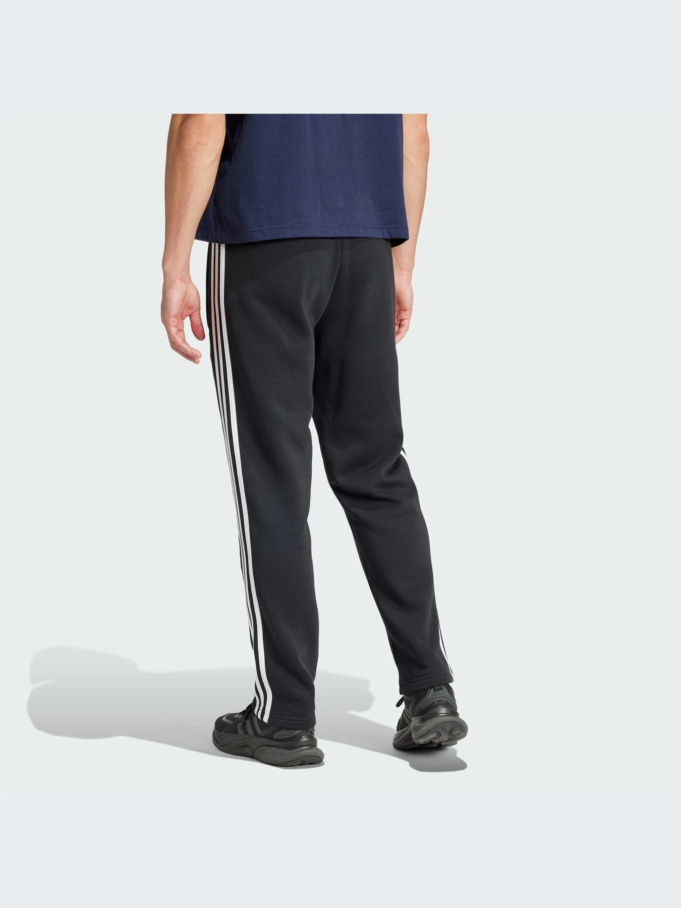 Брюки Adidas модель IB4039-KZ Брюки Adidas модель IB4039-KZ Фото