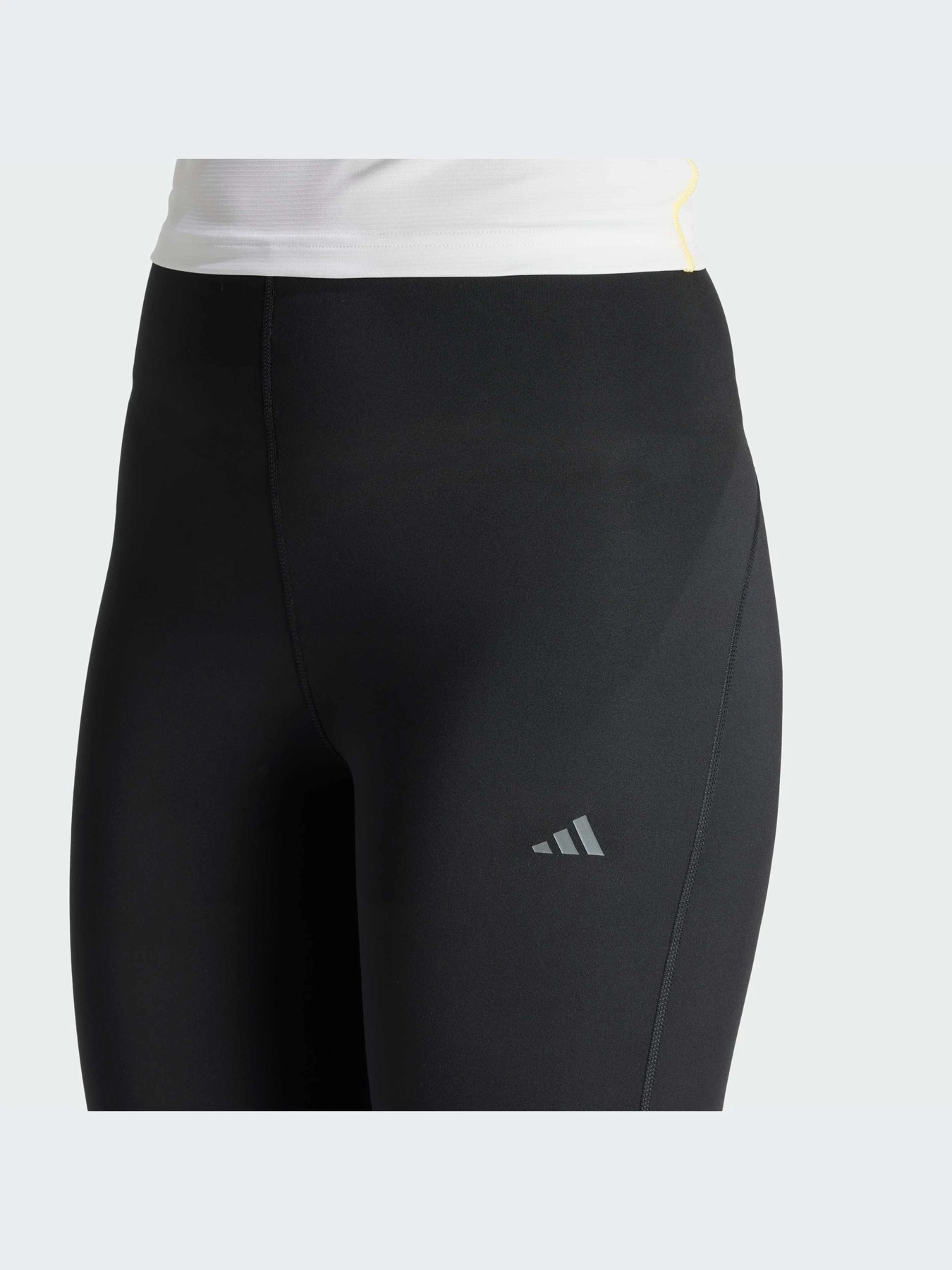 Брюки Adidas adizero модель IP3258-KZ Брюки Adidas adizero модель IP3258-KZ Фото