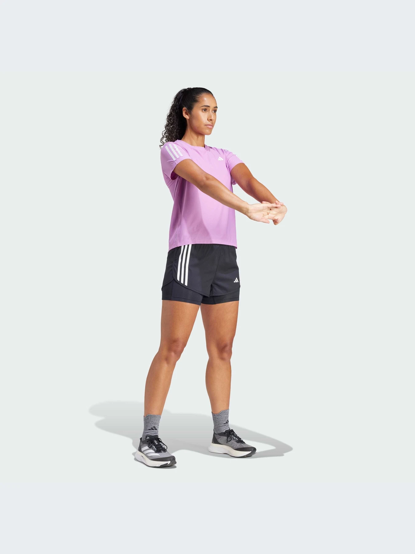 Футболки и поло Adidas модель IV5494-KZ Футболки и поло Adidas модель IV5494-KZ Фото