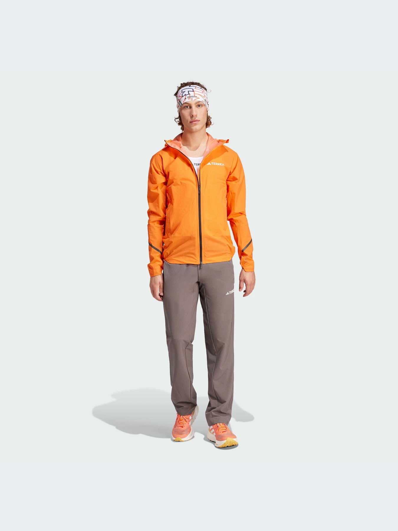Куртки и дубленки Adidas модель IP1420-KZ Куртки и дубленки Adidas модель IP1420-KZ Фото
