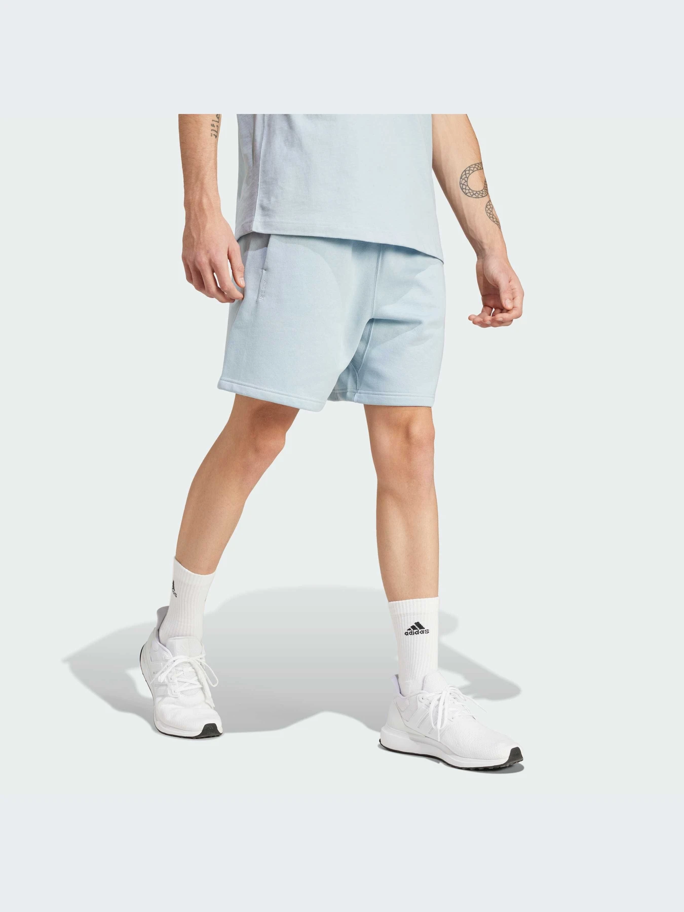Шорты Adidas модель IY6603-KZ Шорты Adidas модель IY6603-KZ Фото