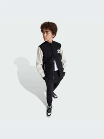 Куртки и дубленки Adidas Adicolor модель IY7505-KZ Фото