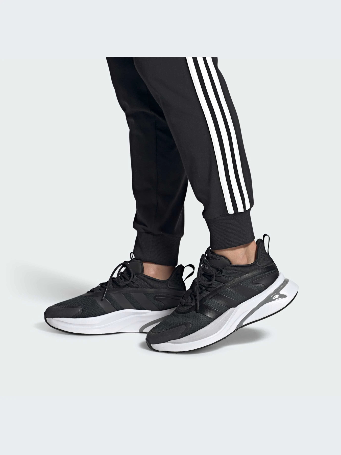 Кроссовки Adidas Alphabounce модель IE8664-KZ Кроссовки Adidas Alphabounce модель IE8664-KZ Фото