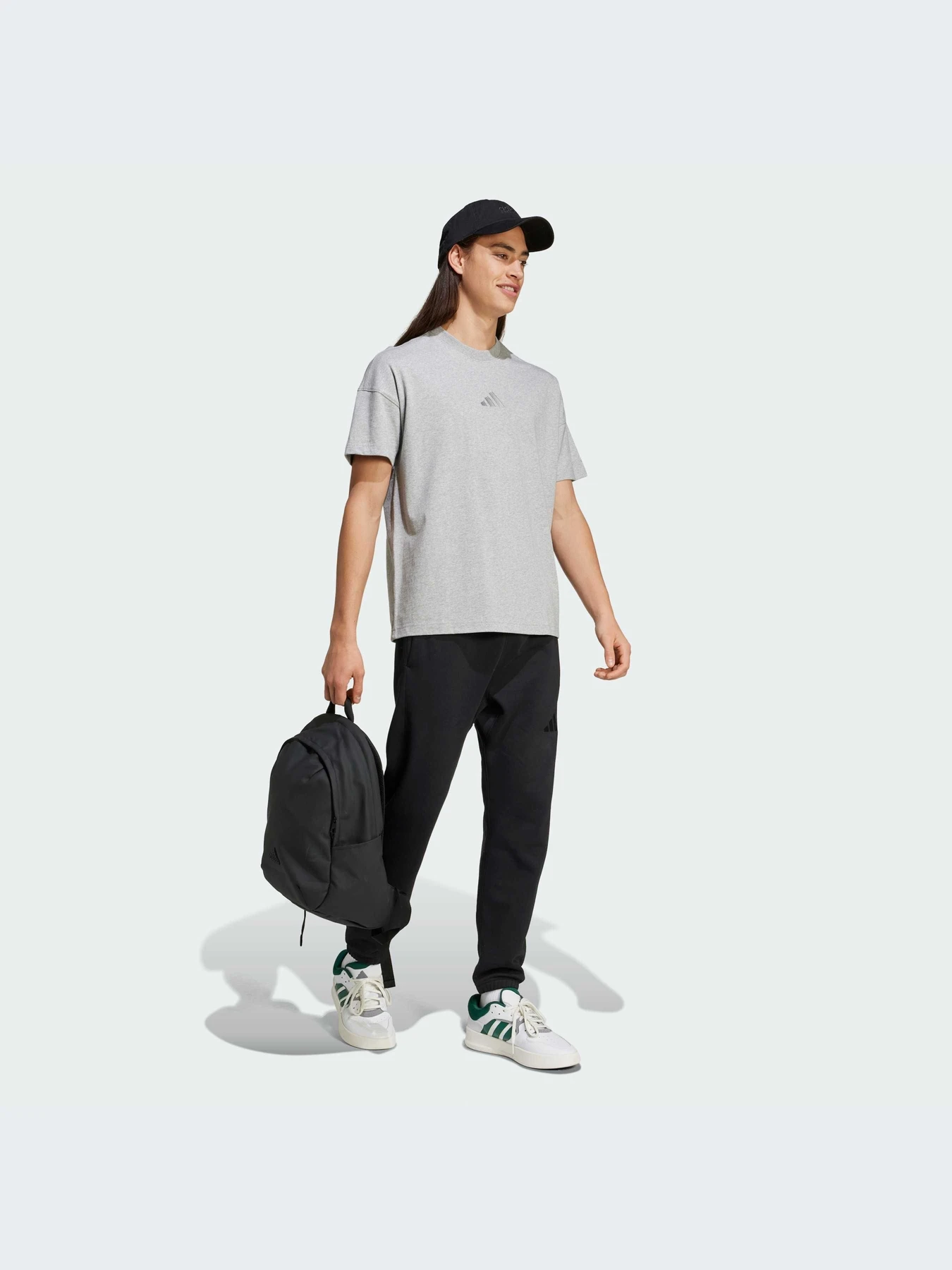 Футболки и поло Adidas модель IY4138-KZ Футболки и поло Adidas модель IY4138-KZ Фото