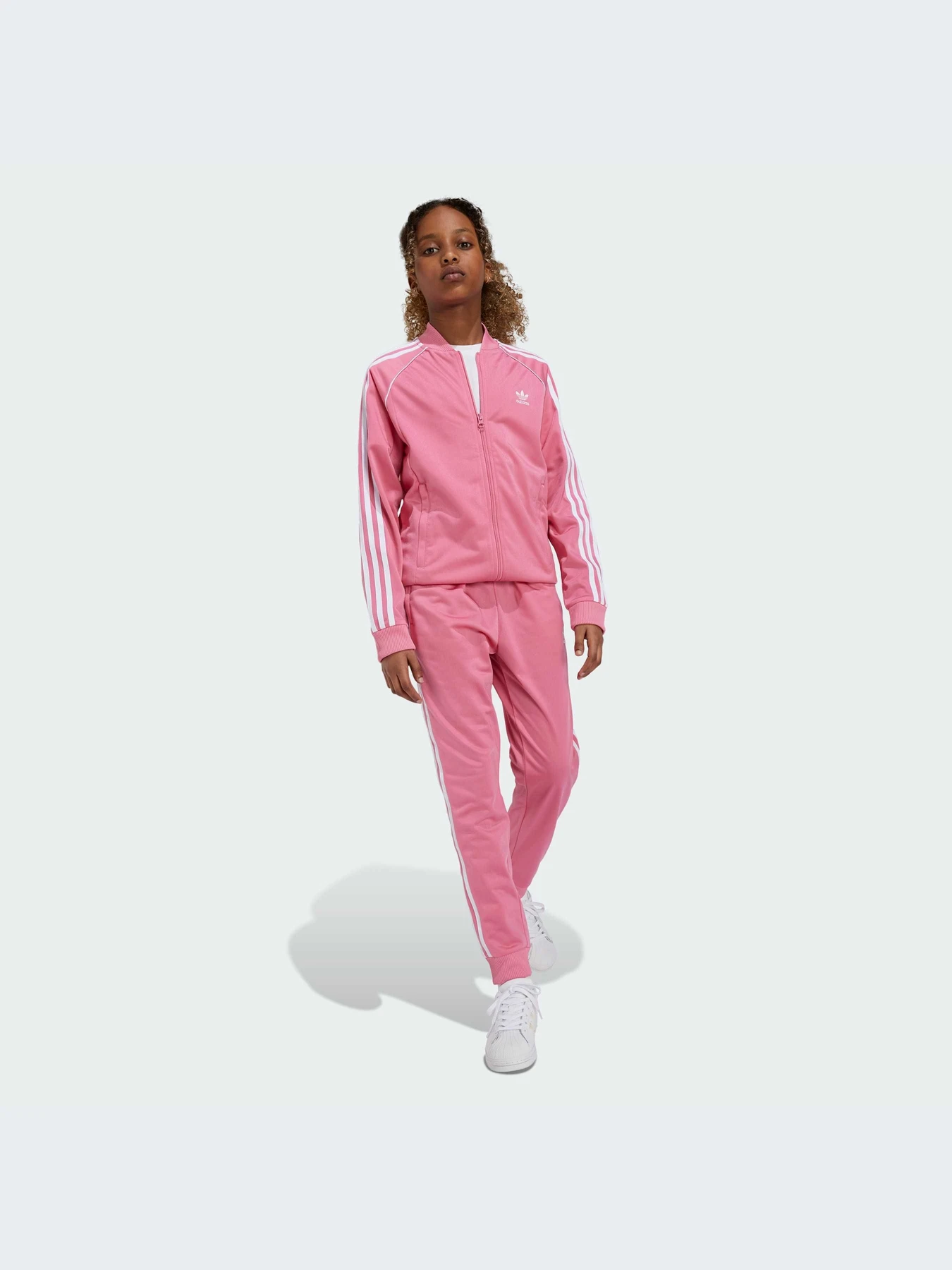 Брюки Adidas Adicolor модель IY7462-KZ Брюки Adidas Adicolor модель IY7462-KZ Фото