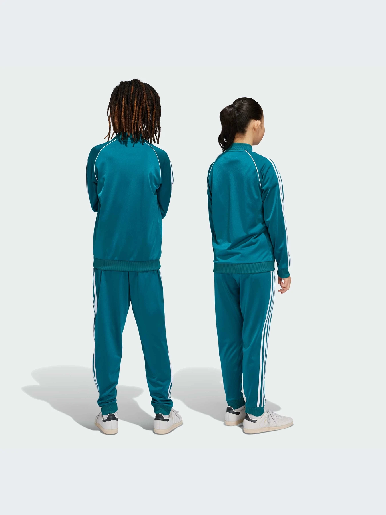 Брюки Adidas Adicolor модель IY7463-KZ Брюки Adidas Adicolor модель IY7463-KZ Фото