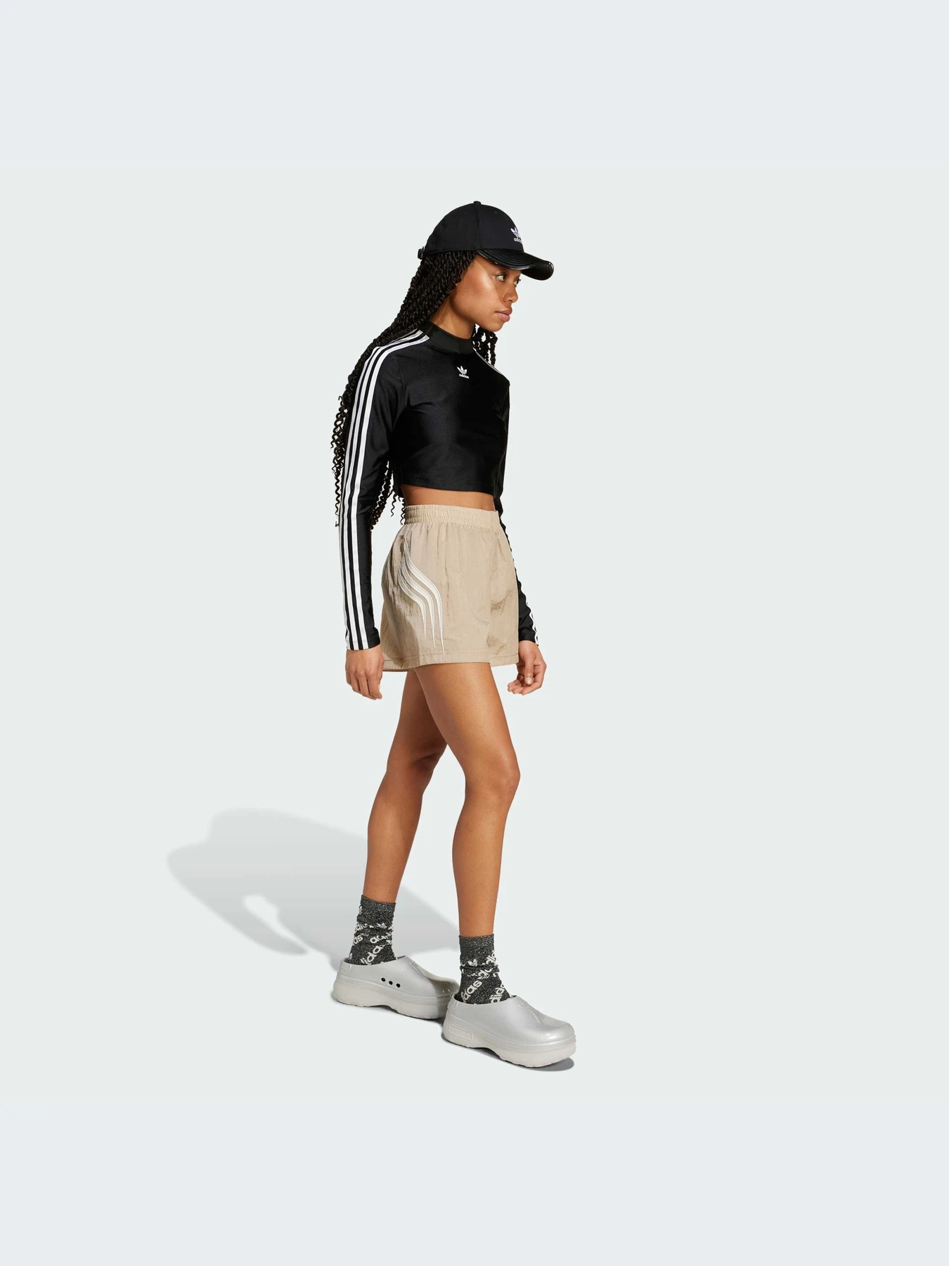 Шорты Adidas модель IY9238-KZ Шорты Adidas модель IY9238-KZ Фото